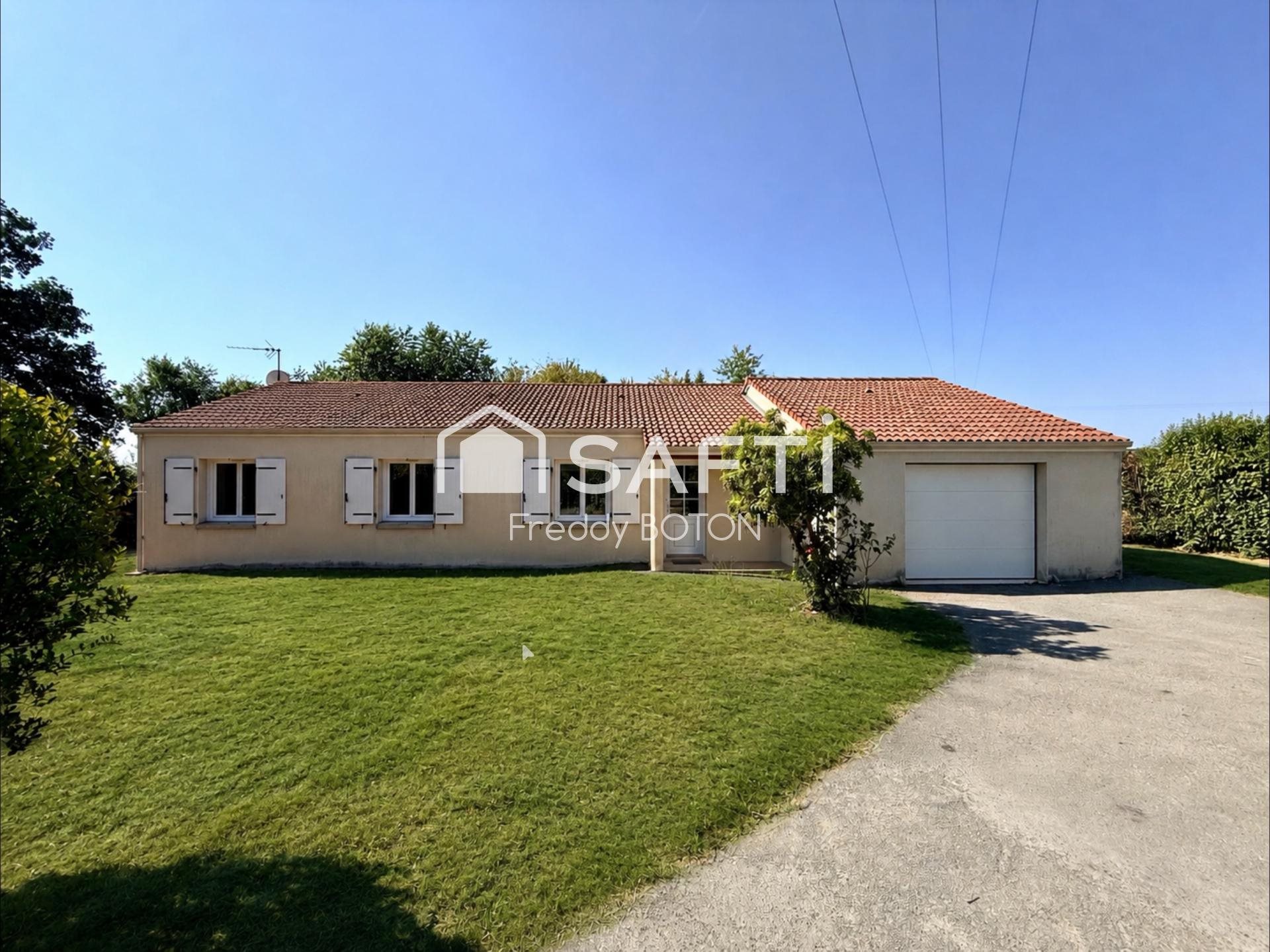 Maison à vendre, 115m², Moncoutant