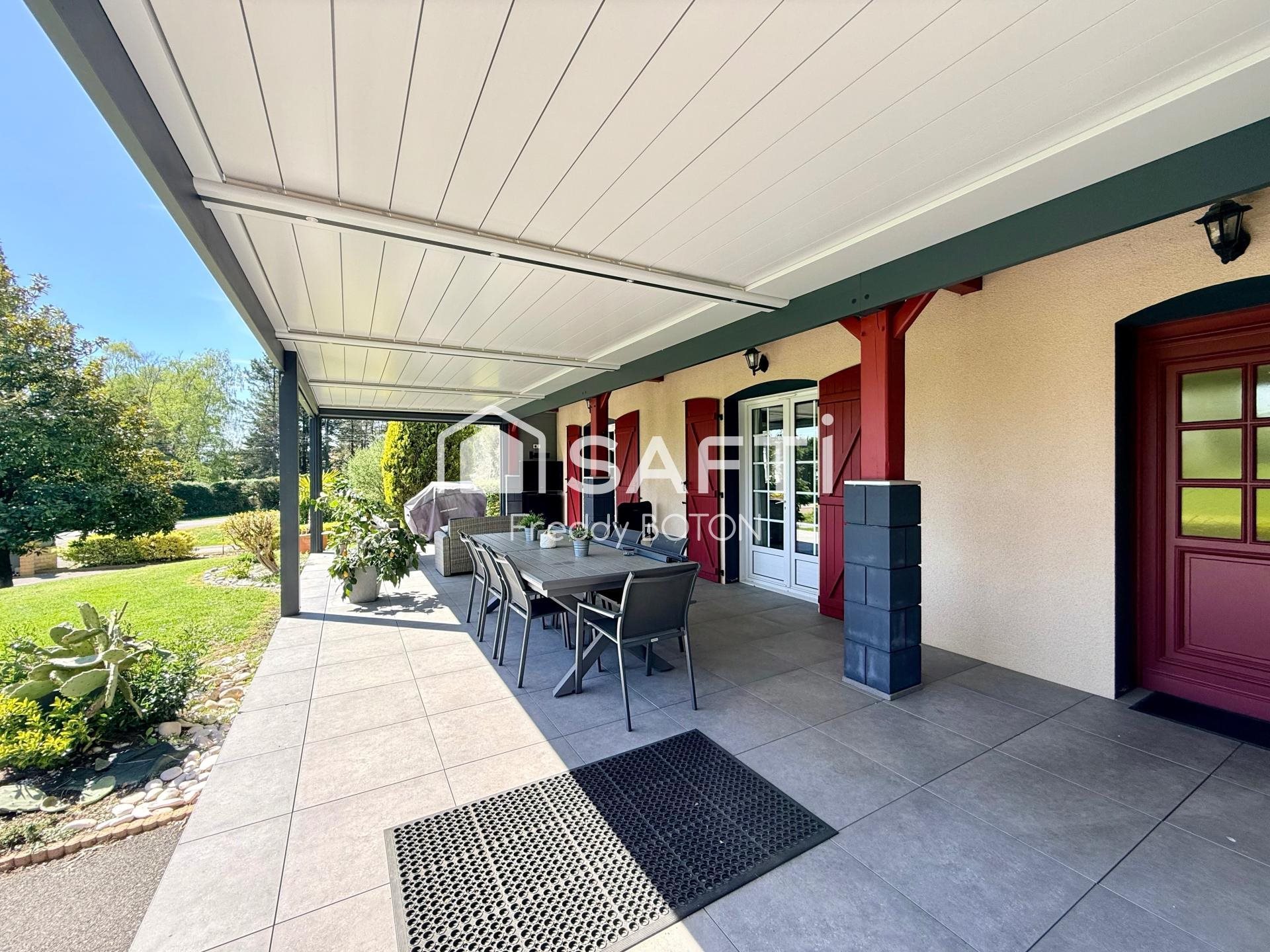 Maison à vendre, 189m², Courlay