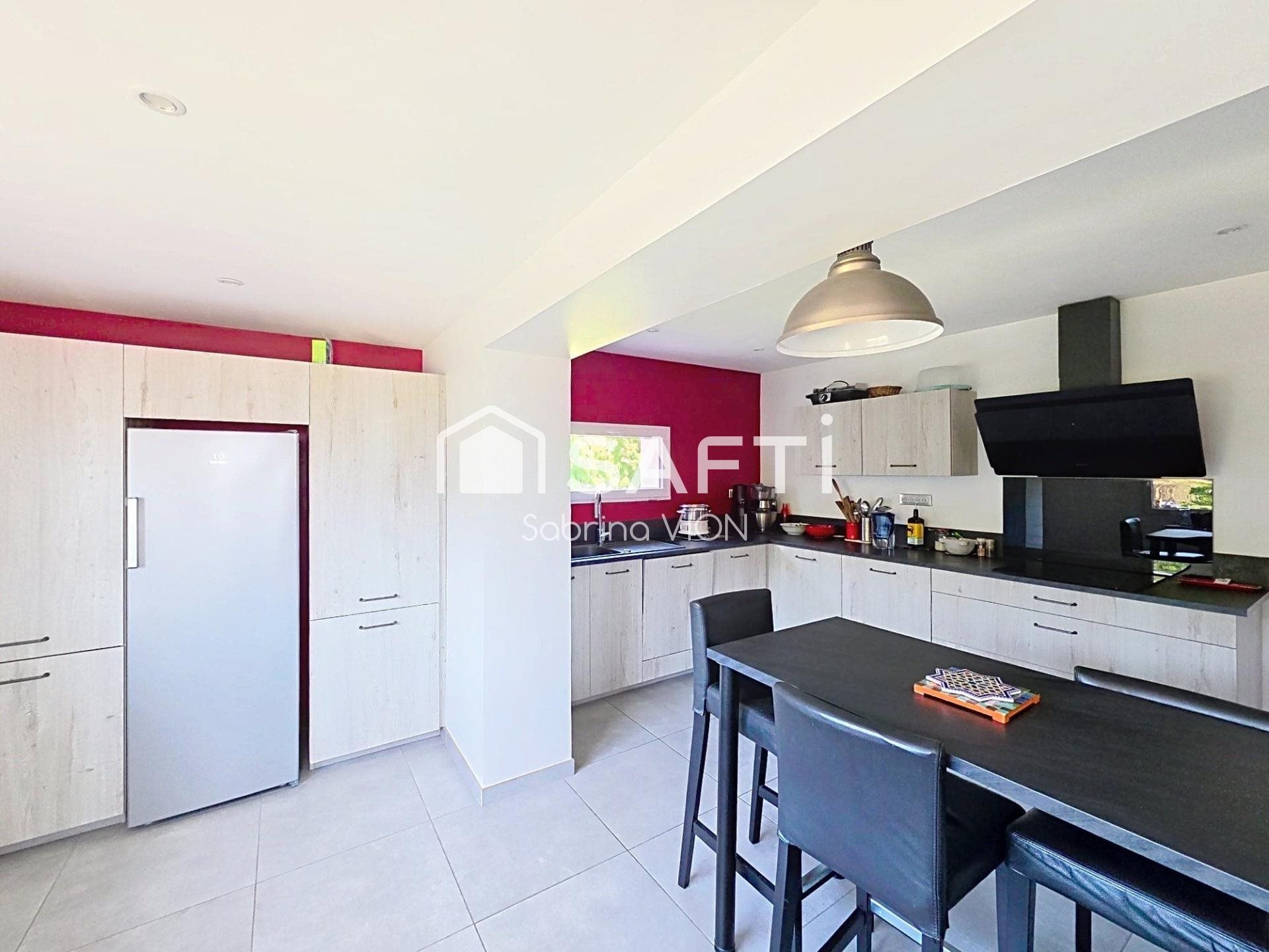 Maison à vendre, 161m², Moissac