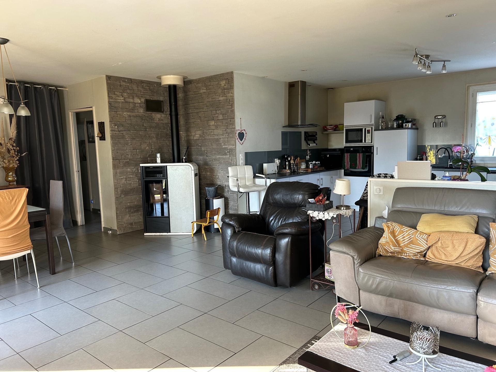 Maison à vendre, 142m², Saint-Georges-de-Rex