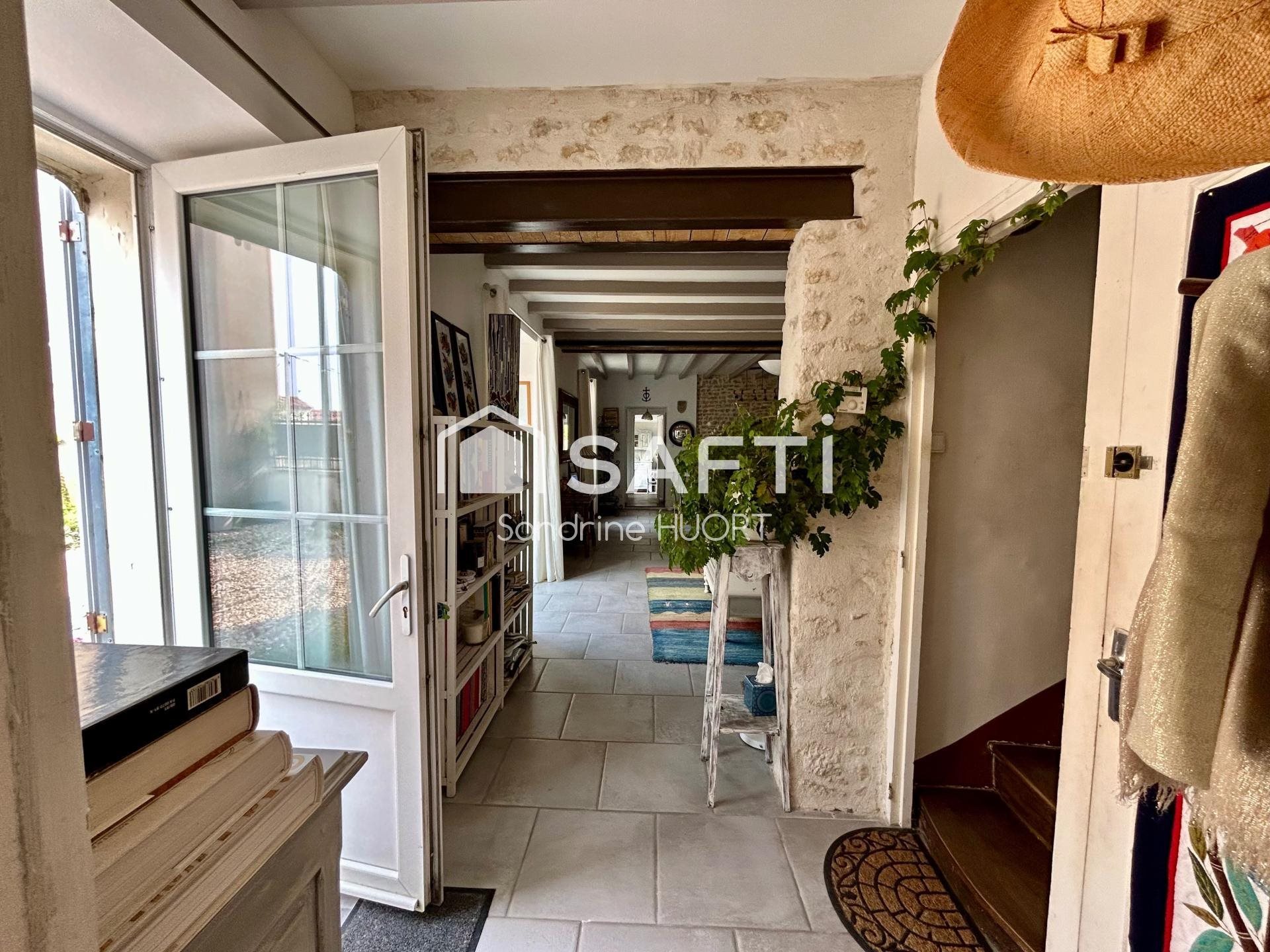 Maison à vendre, 115m², Coulonges-sur-l'Autize