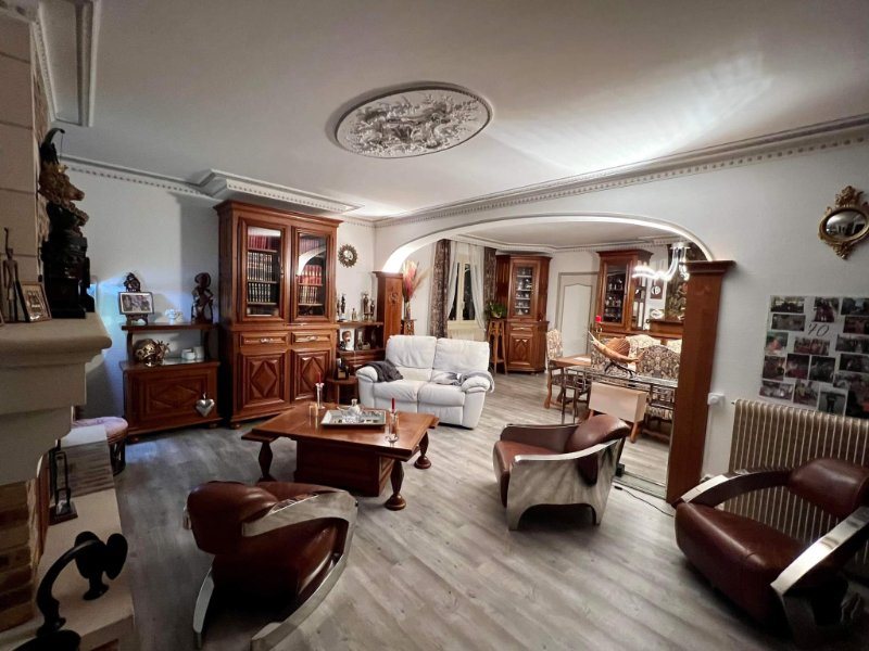 Maison à vendre, 380m², Chambourg-sur-Indre