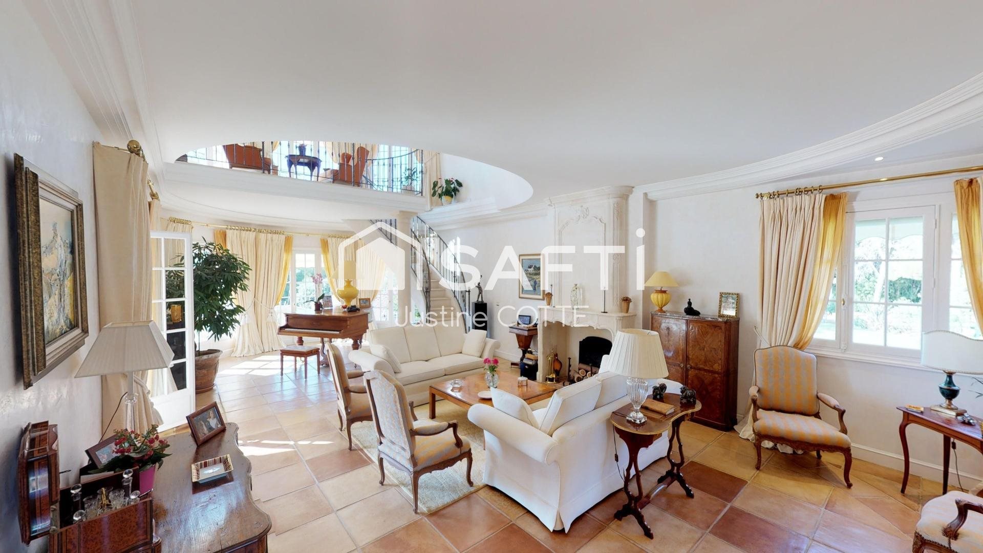 Maison à vendre, 650m², Mireval