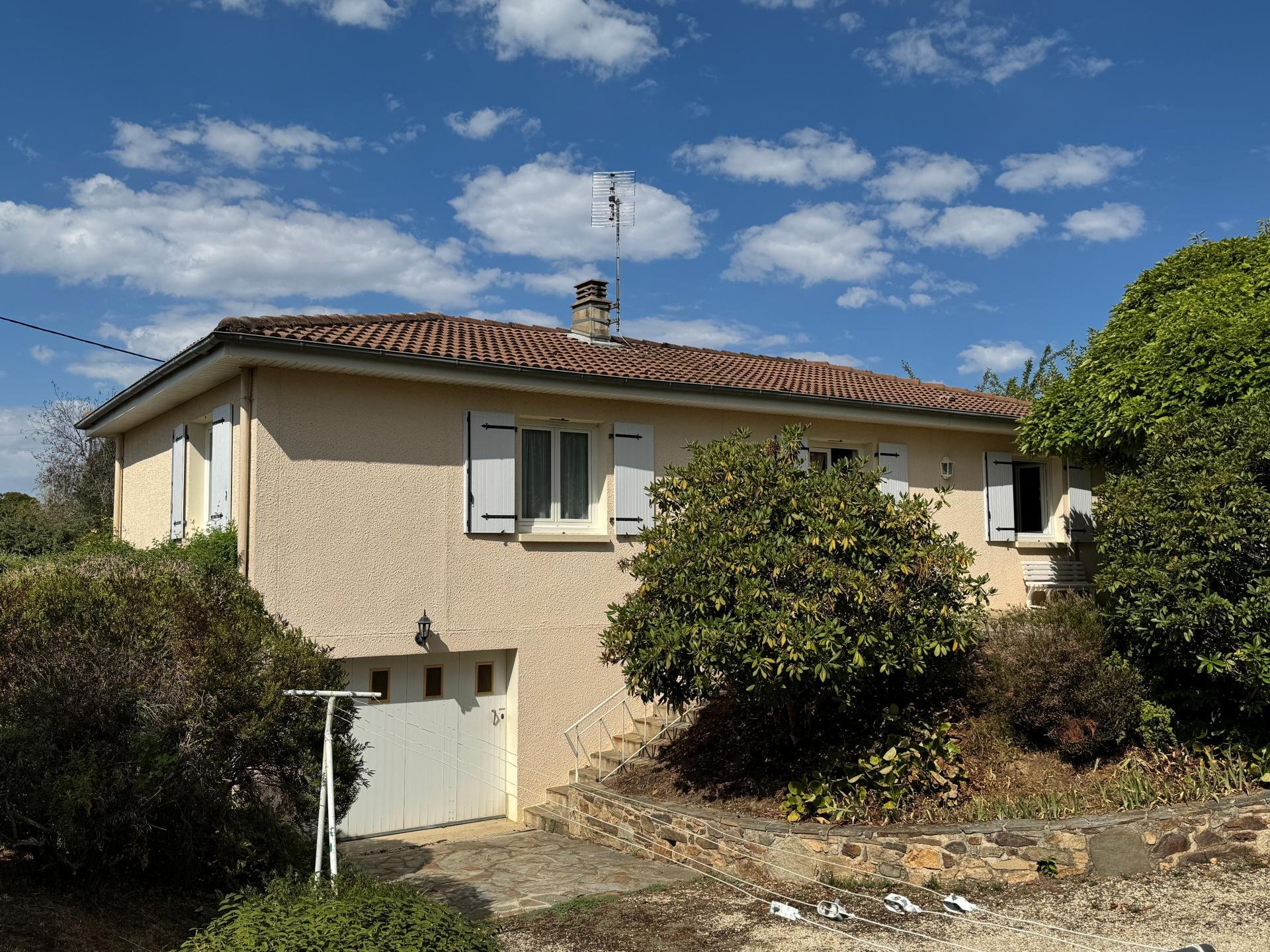 Maison à vendre, 92m², Massignac