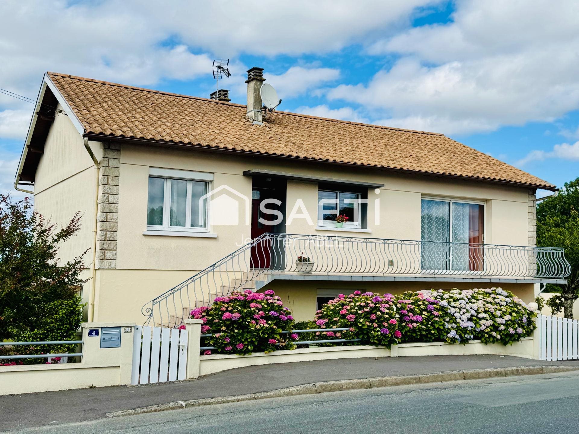 Maison à vendre, 153m², La Chapelle-Saint-Laurent