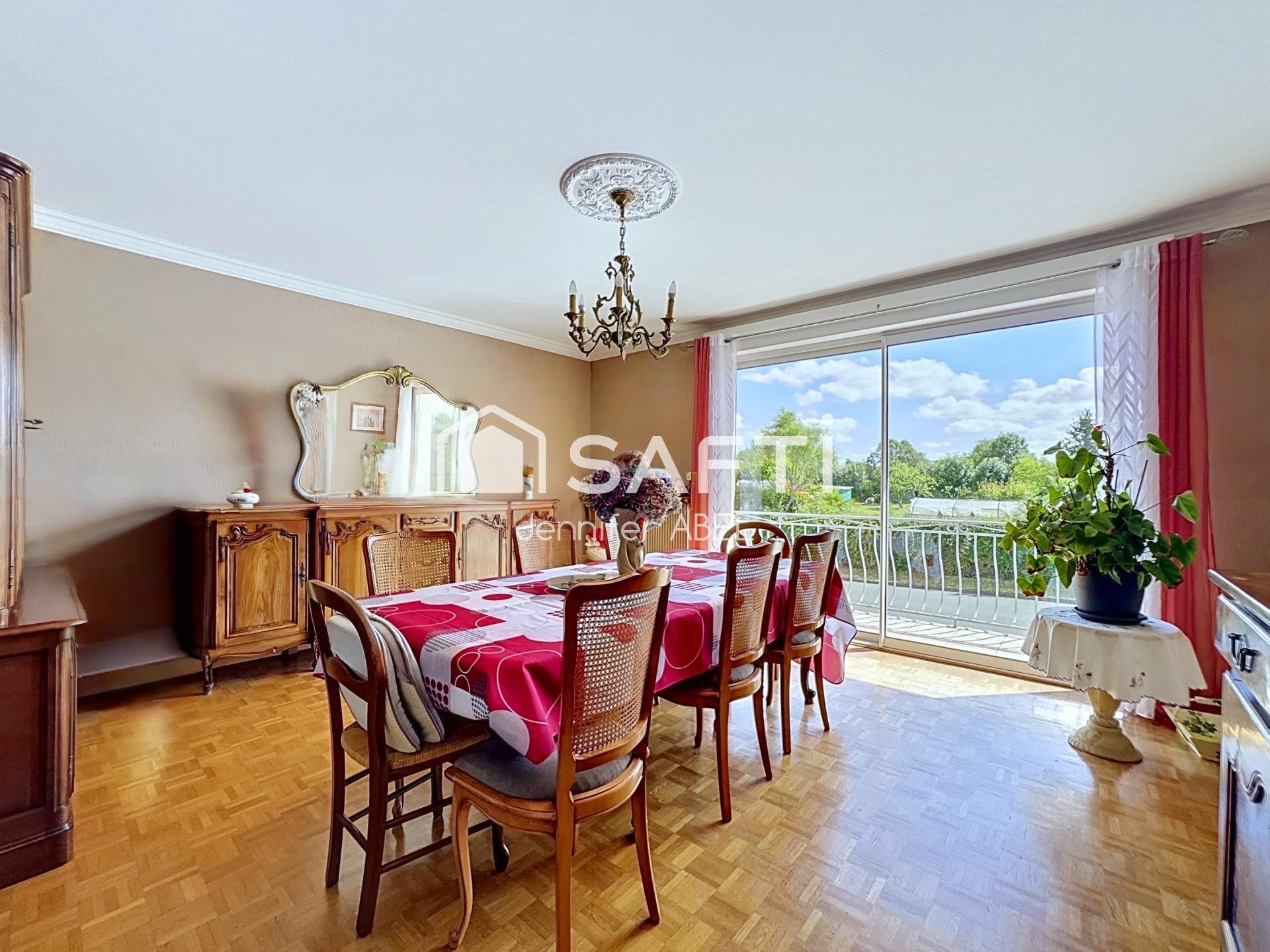Maison à vendre, 153m², La Chapelle-Saint-Laurent