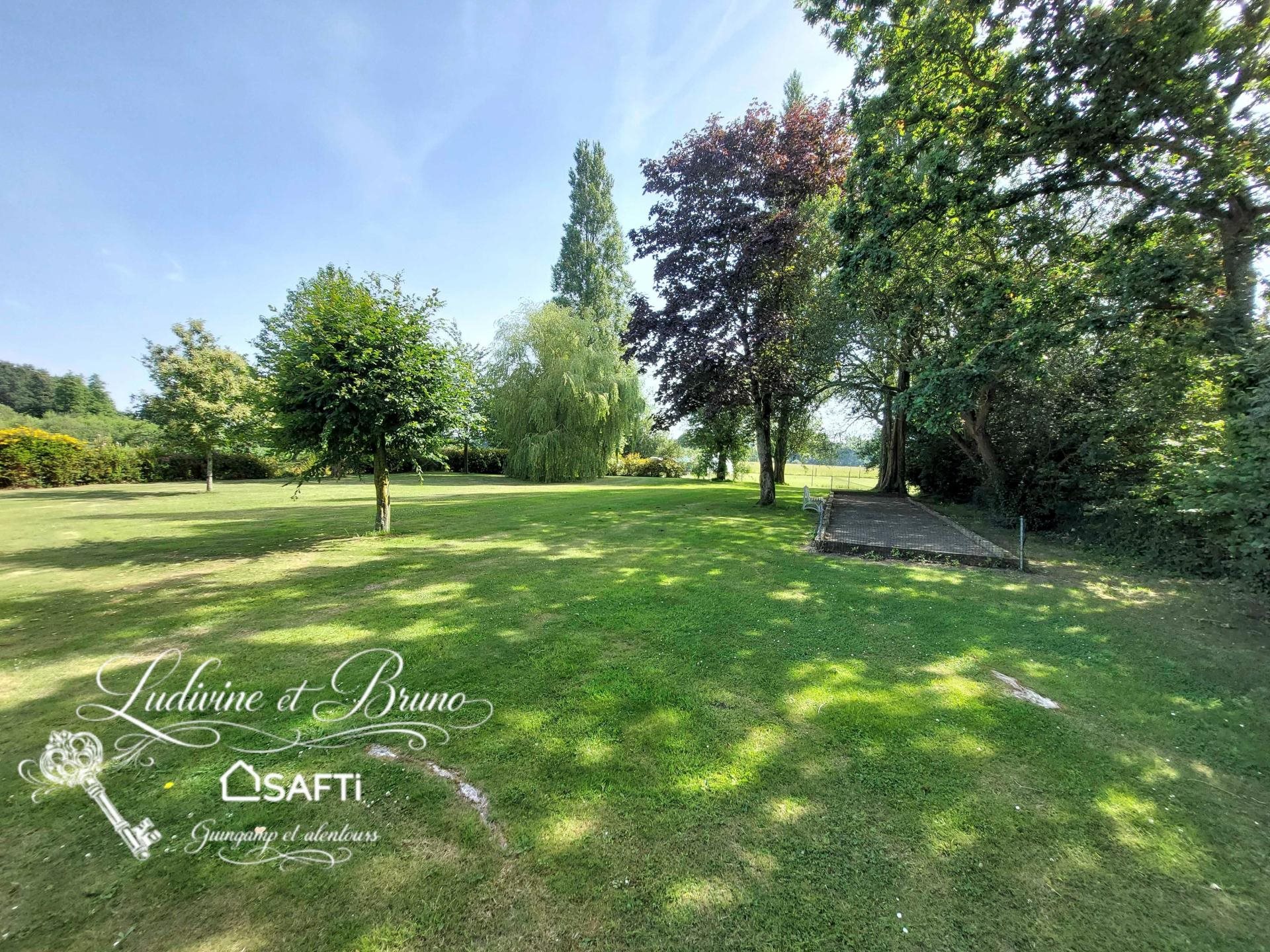 Maison à vendre, 230m², Plouëc-du-Trieux