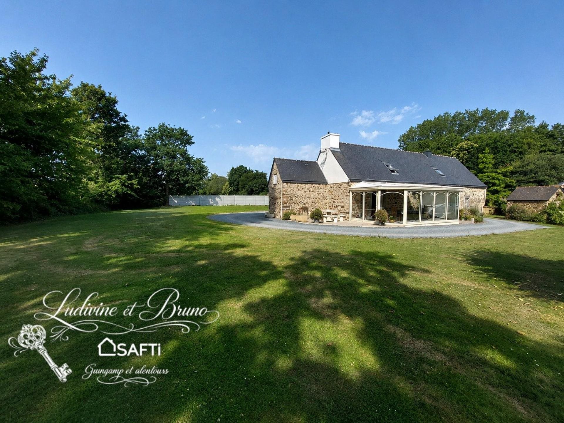 Maison à vendre, 230m², Plouëc-du-Trieux
