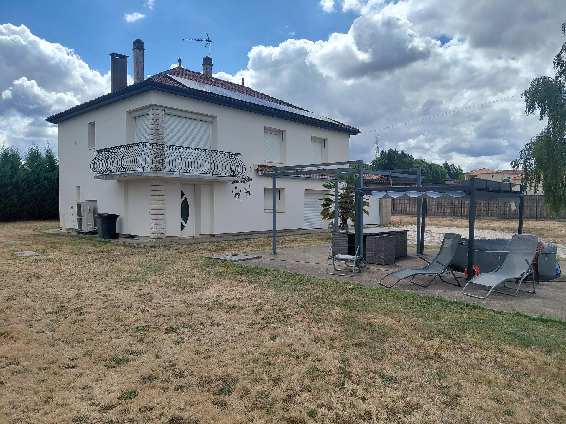 Maison à vendre, 155m², Brantôme