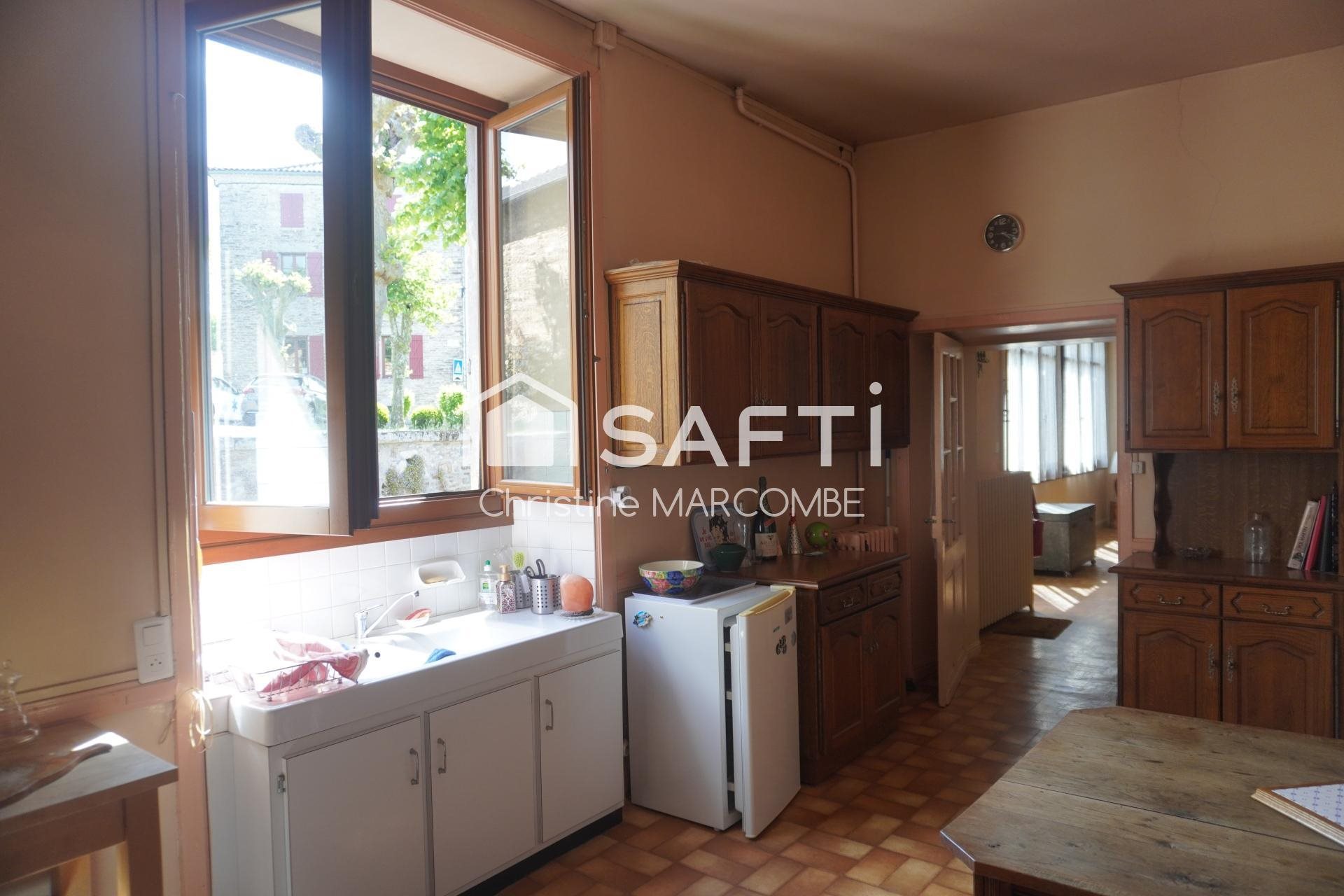 Maison à vendre, 182m², Mialet