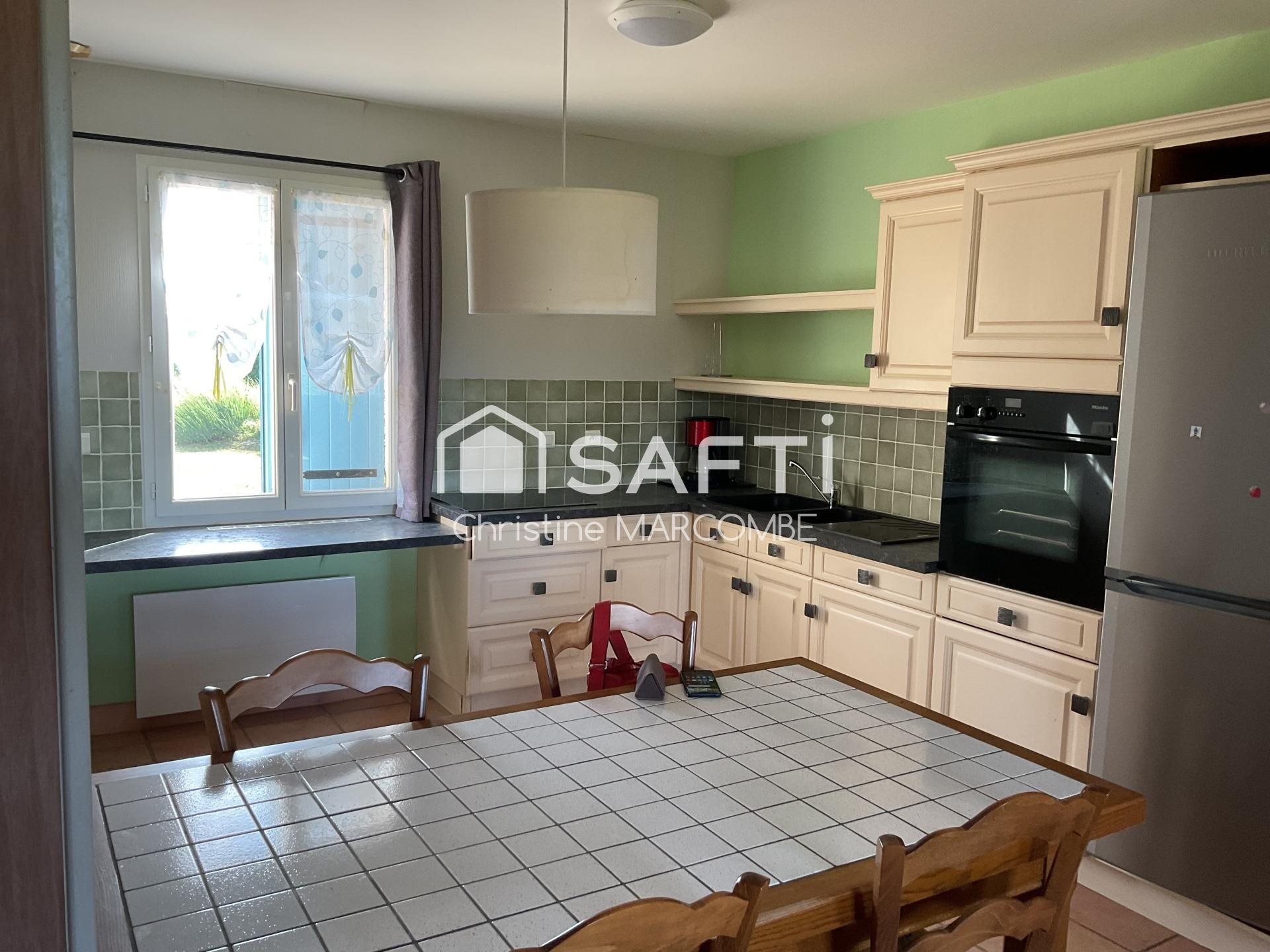 Maison à vendre, 100m², Saint-Paul-la-Roche