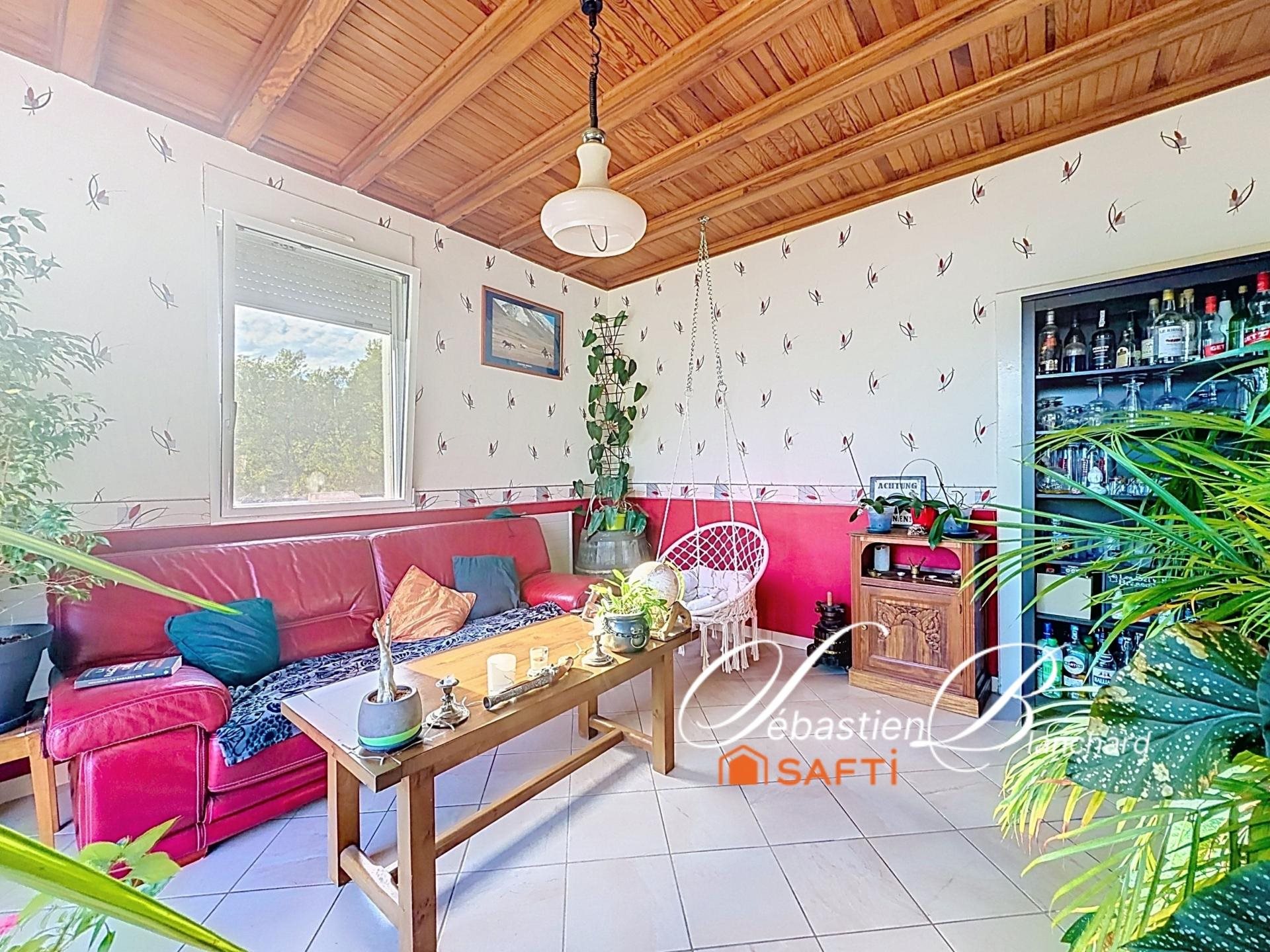 Maison à vendre, 214m², Challonges