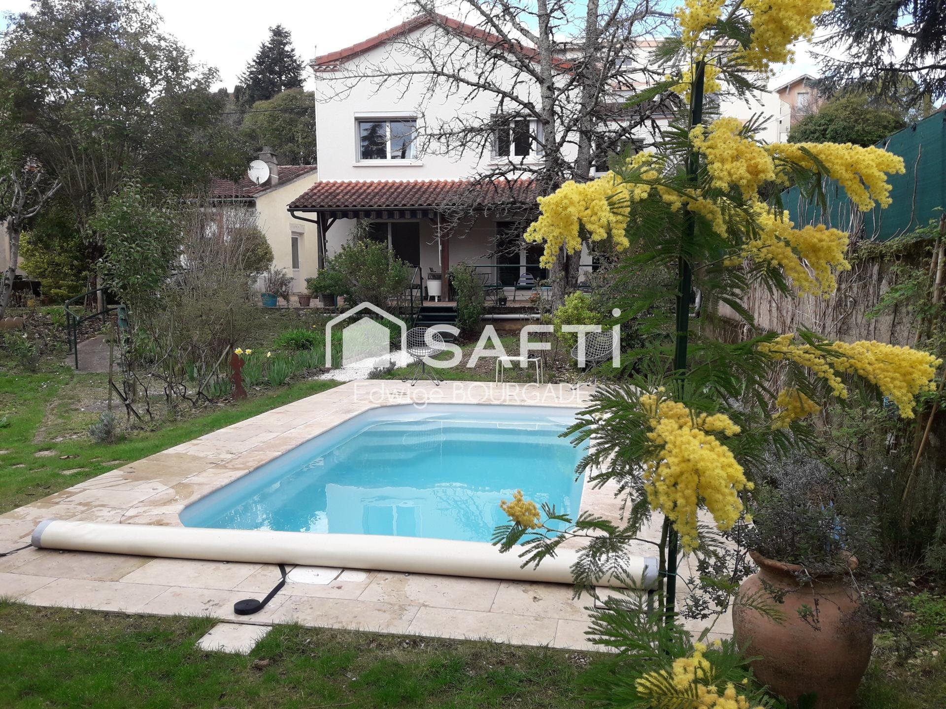 Maison à vendre, 238m², Cahors