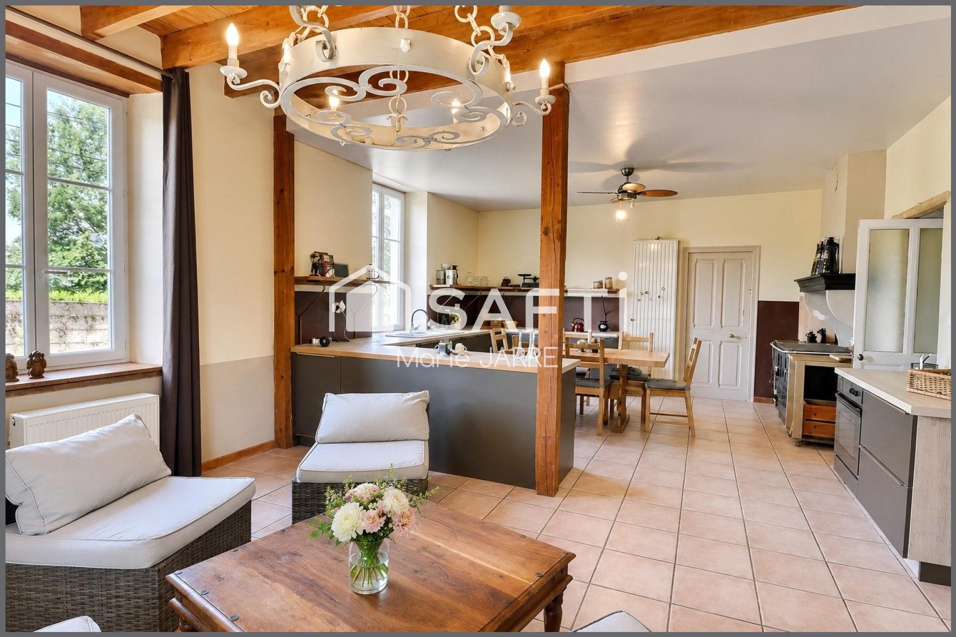 Maison à vendre, 200m², Dolomieu