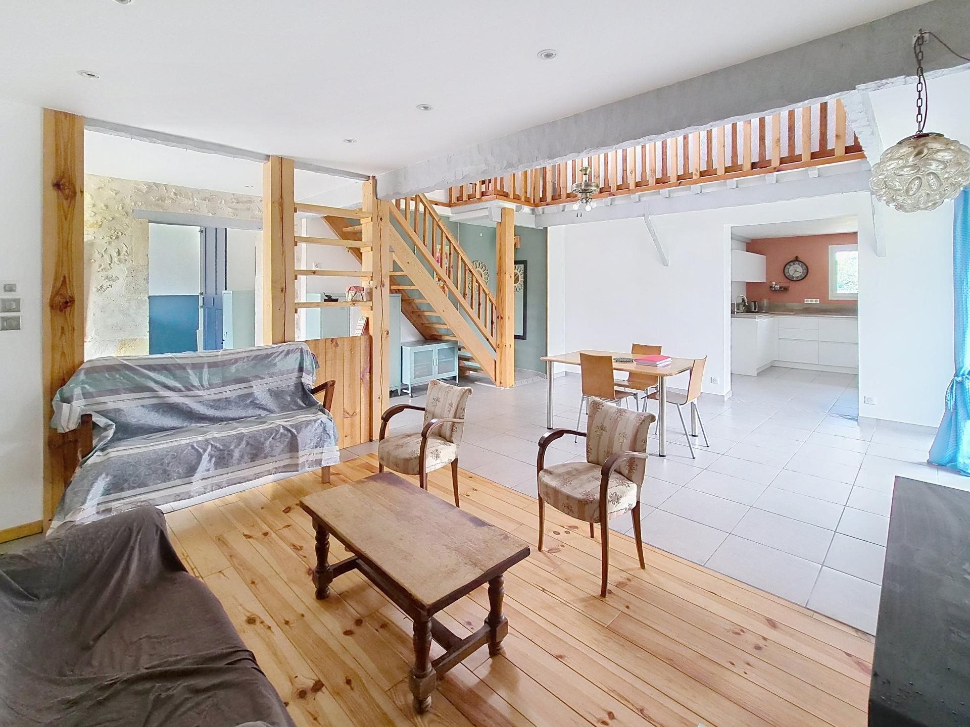 Maison à vendre, 212m², Valeyrac