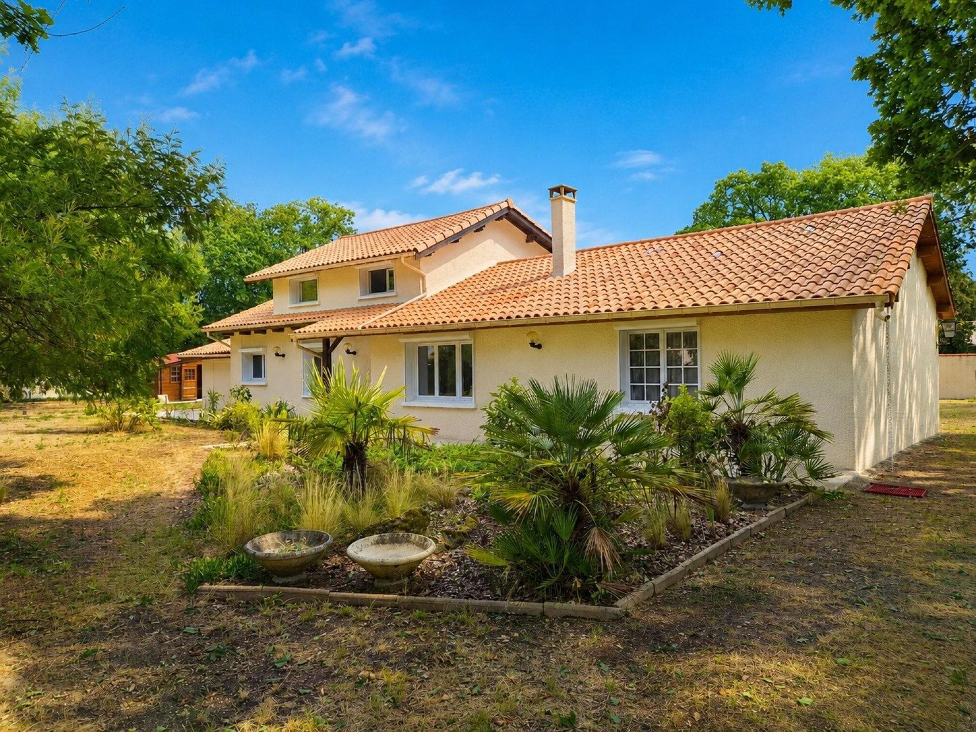 Maison à vendre, 130m², Le Verdon-sur-Mer