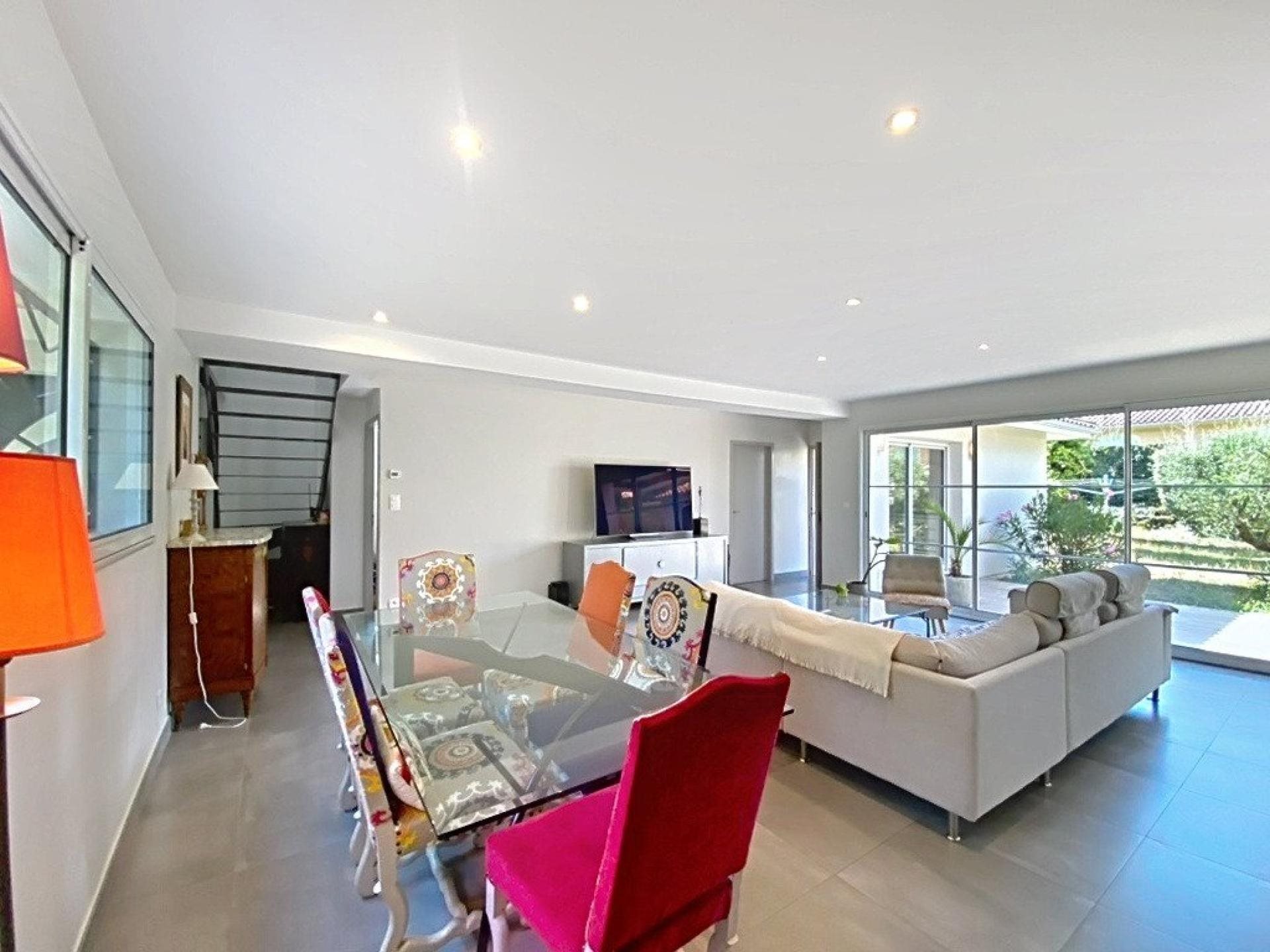 Maison à vendre, 157m², Le Haillan