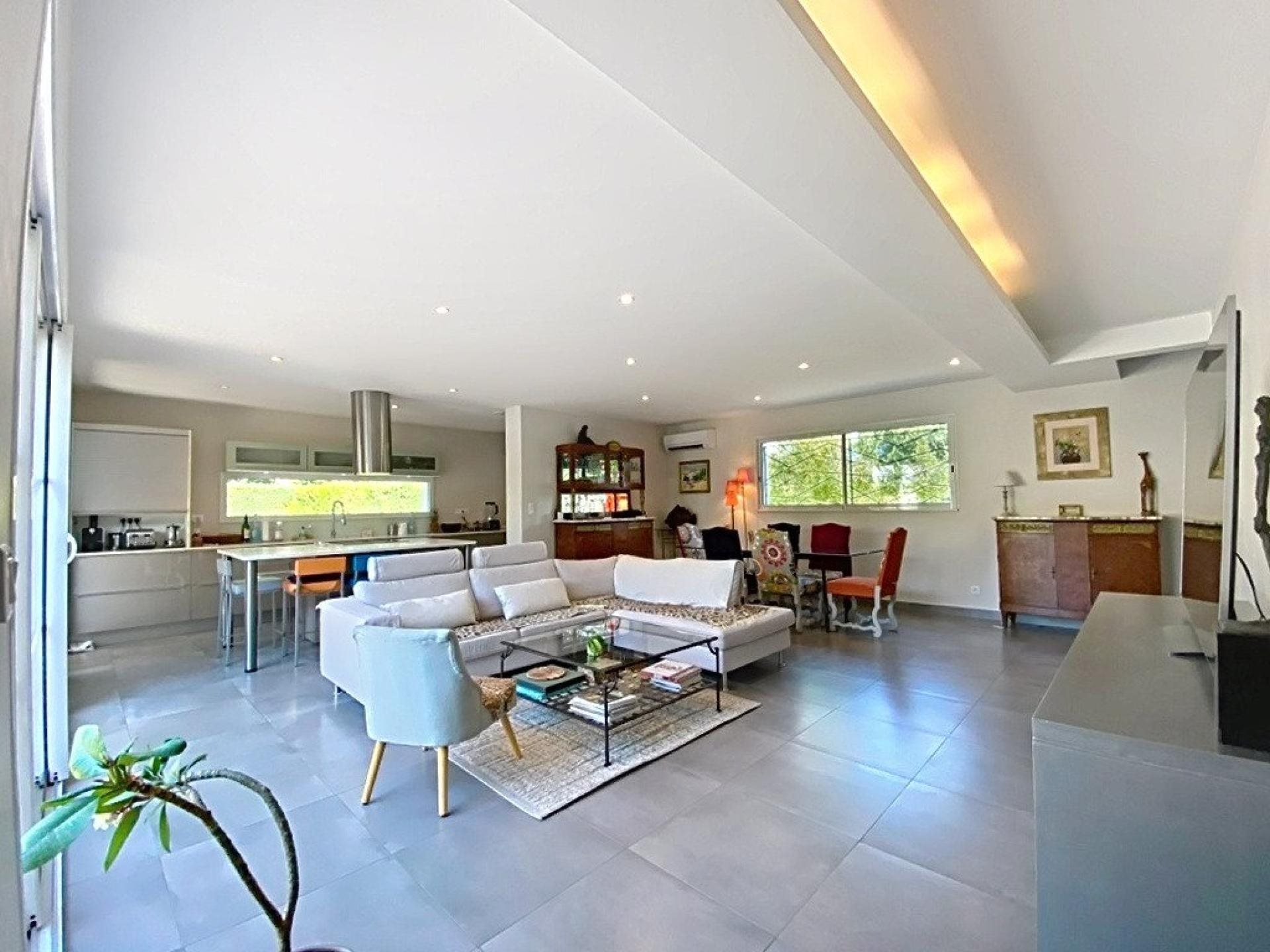 Maison à vendre, 157m², Le Haillan