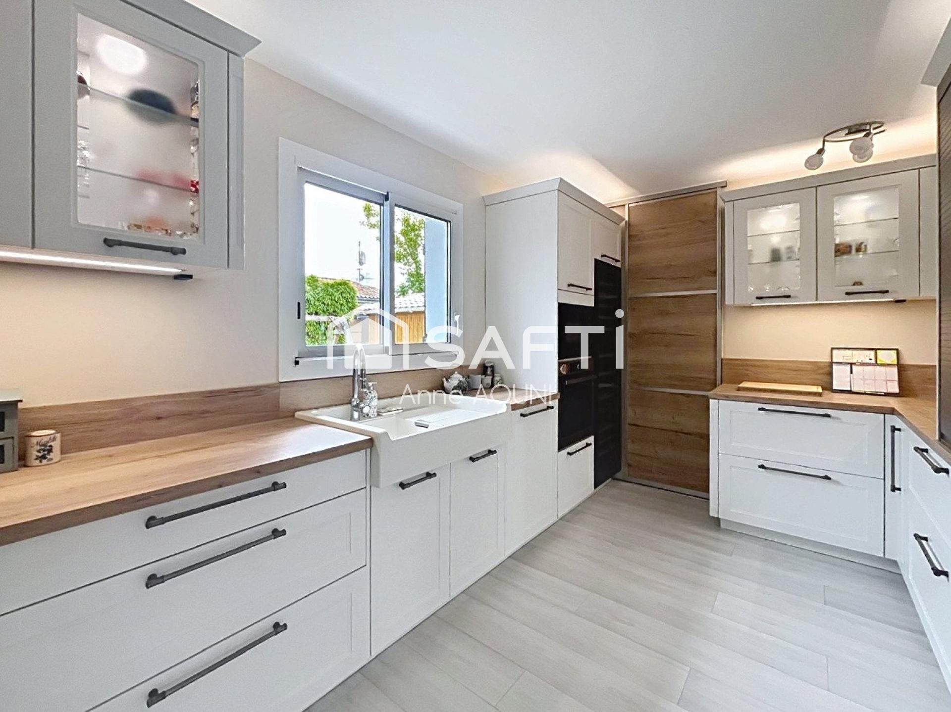 Maison à vendre, 151m², Le Haillan