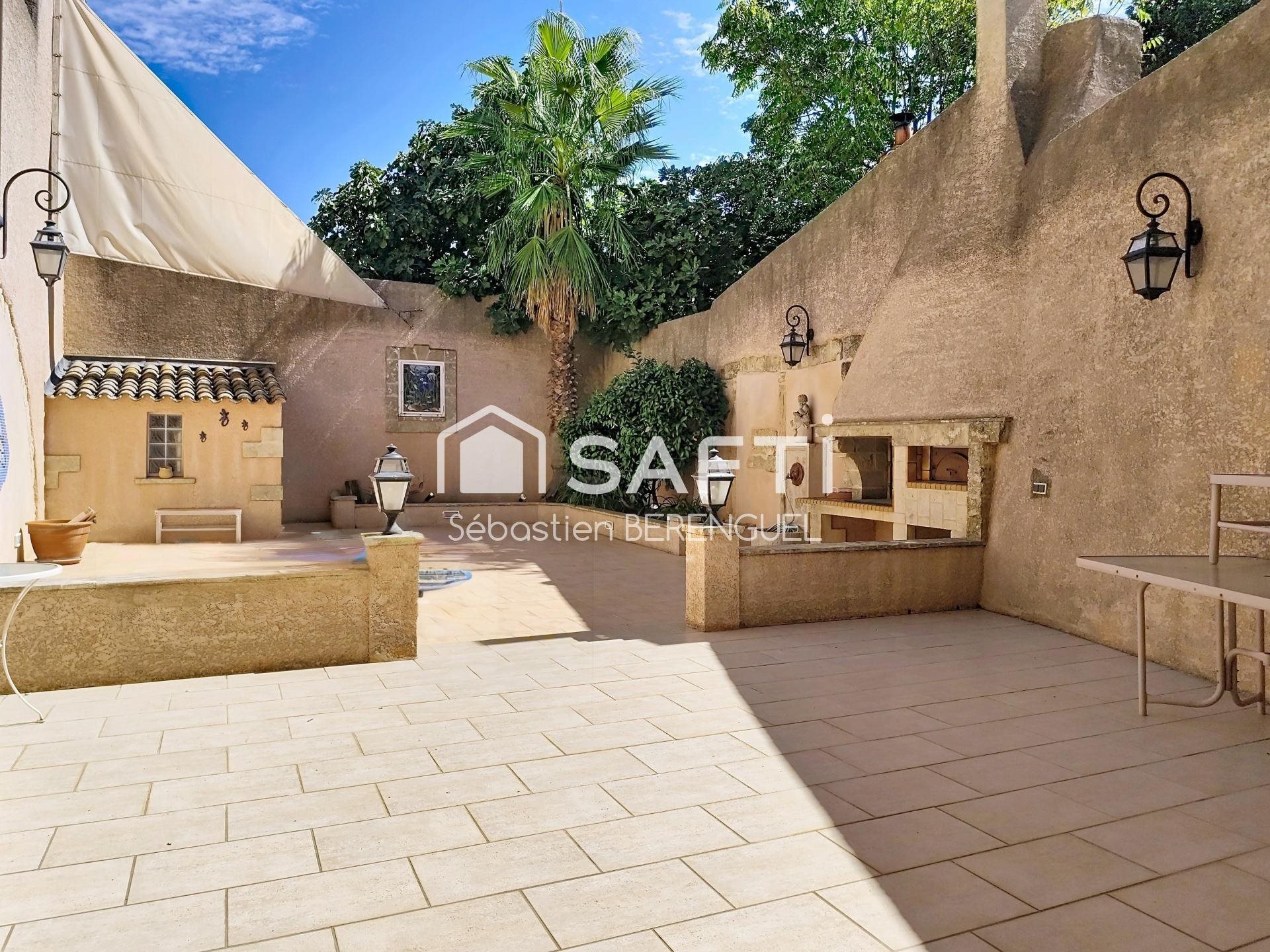 Maison à vendre, 255m², Loupian