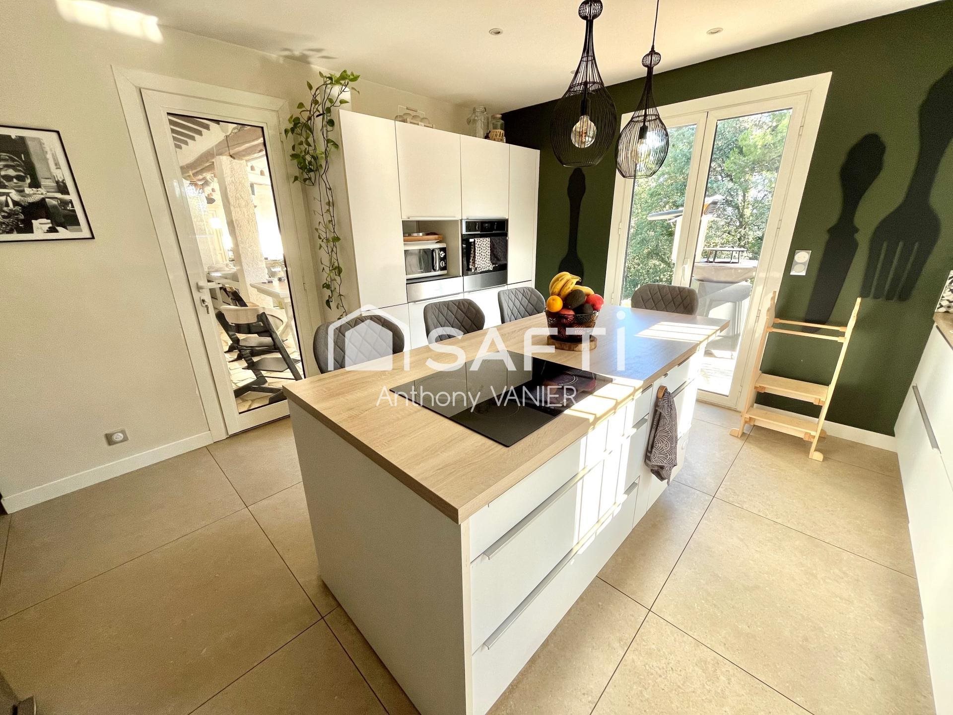 Maison à vendre, 164m², La Gaude
