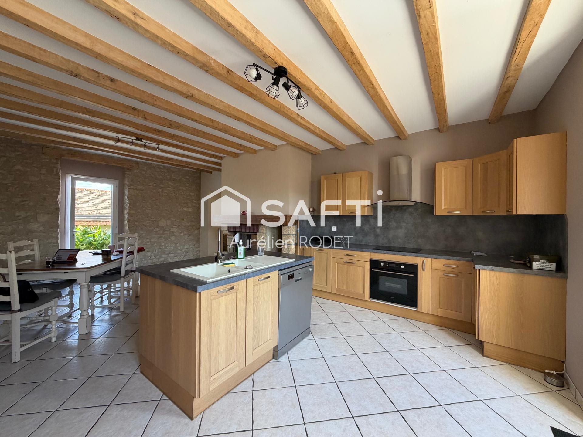 Maison à vendre, 120m², Villedieu-sur-Indre