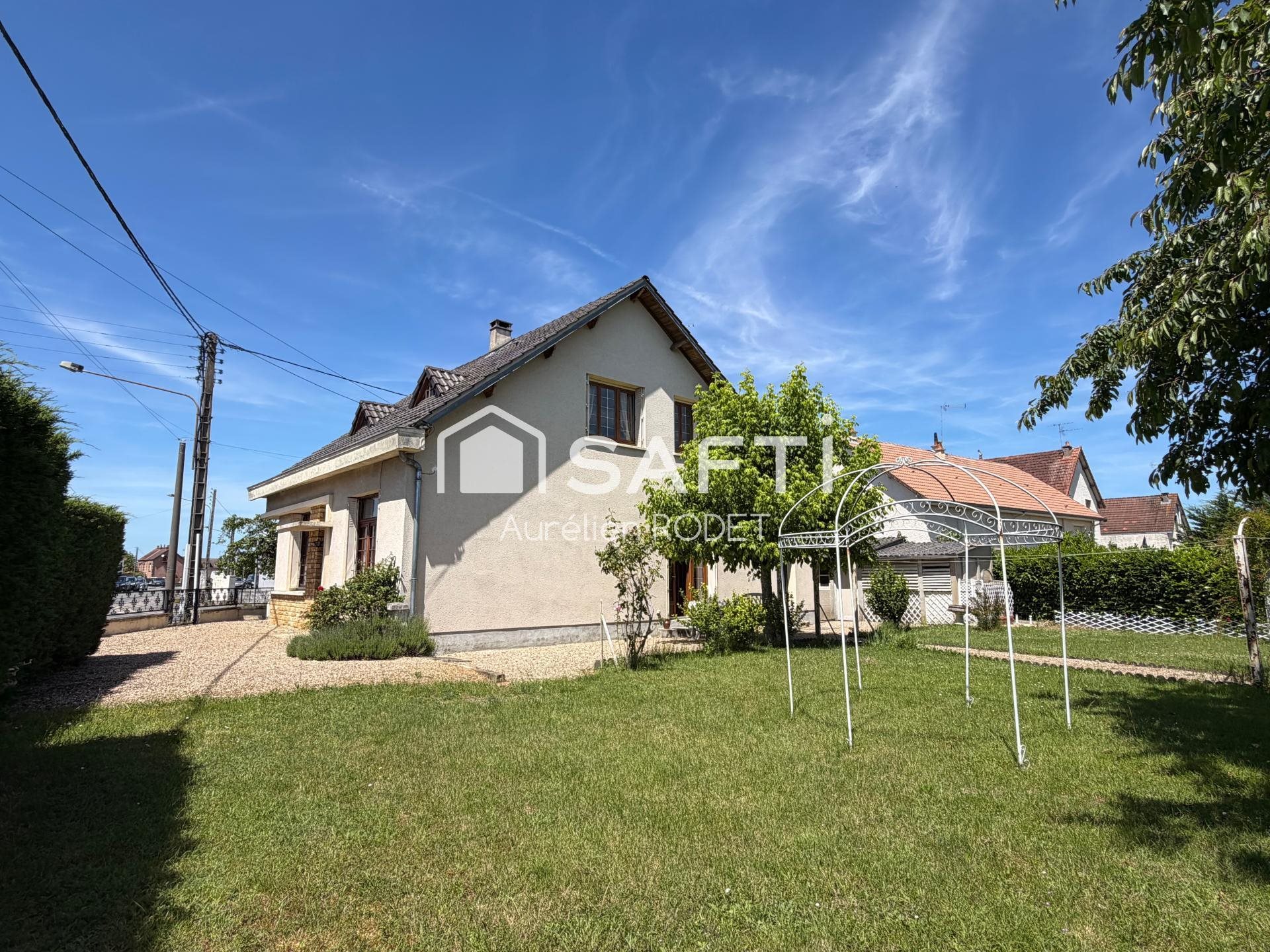 Maison à vendre, 138m², Vierzon