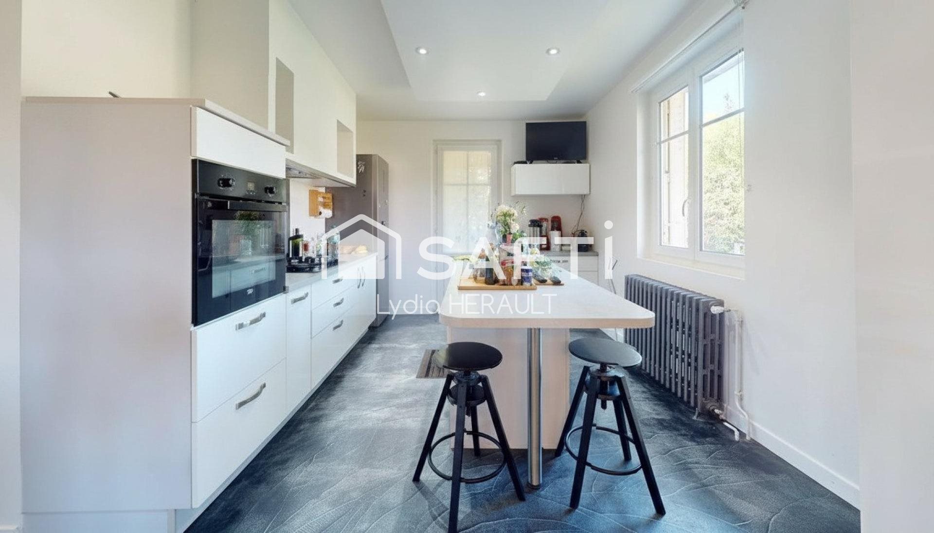 Maison à vendre, 142m², Angoulême