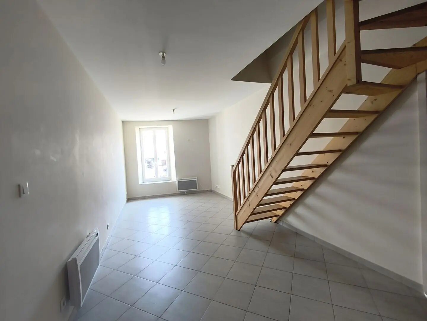 Appartement à louer, 42m², Duras