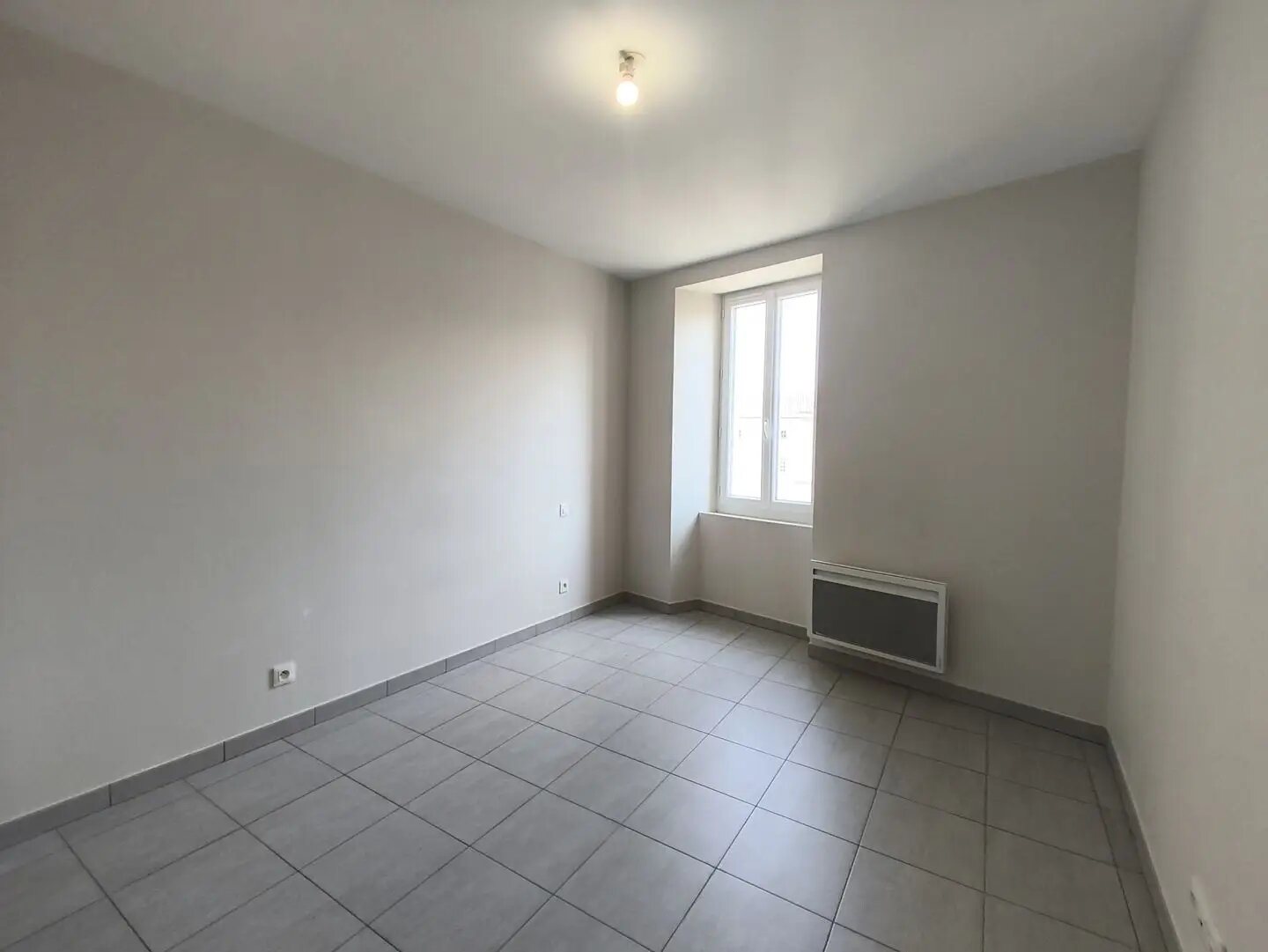 Appartement à louer, 42m², Duras