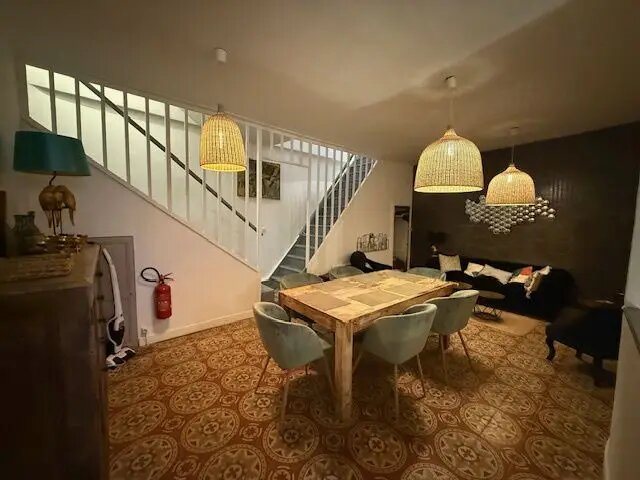 Maison à vendre, 200m², Nizas