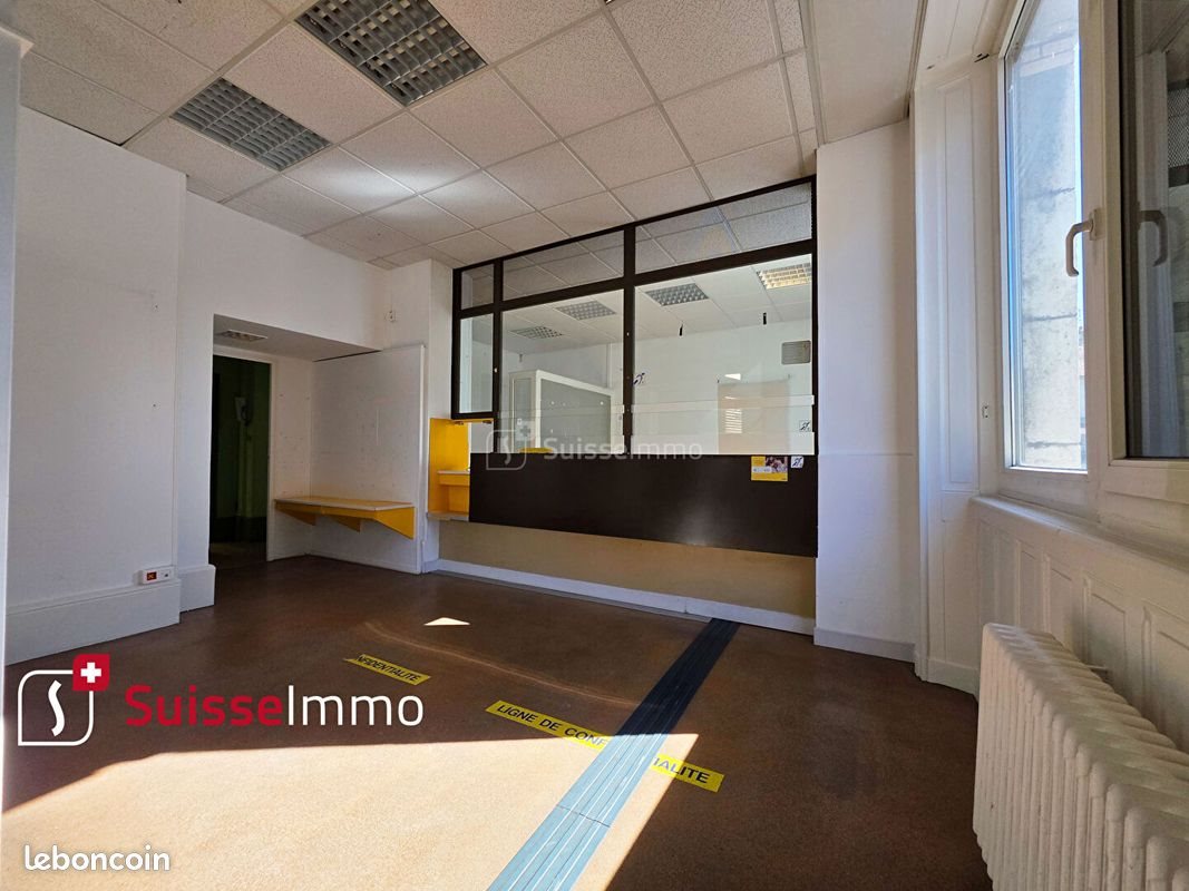 Maison à vendre, 692m², L'Isle-sur-le-Doubs