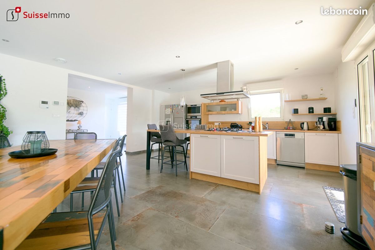 Maison à vendre, 227m², Désandans