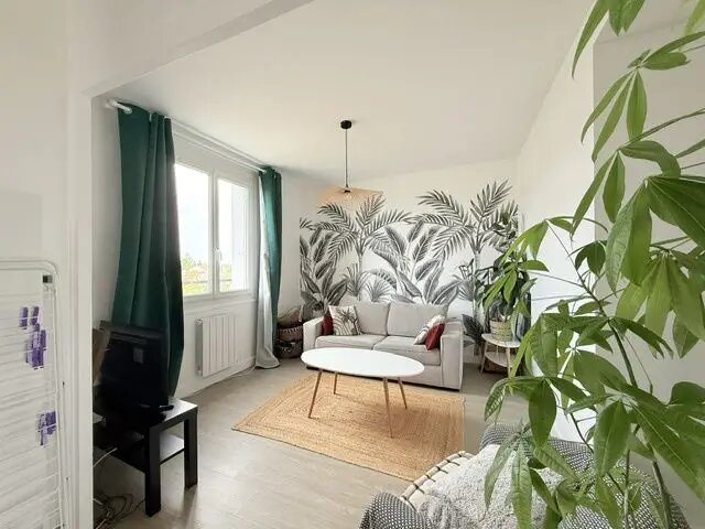 Appartement à louer, 72m², Rochefort