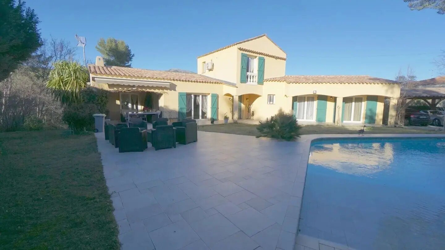 Maison à vendre, 142m², Le Rouret