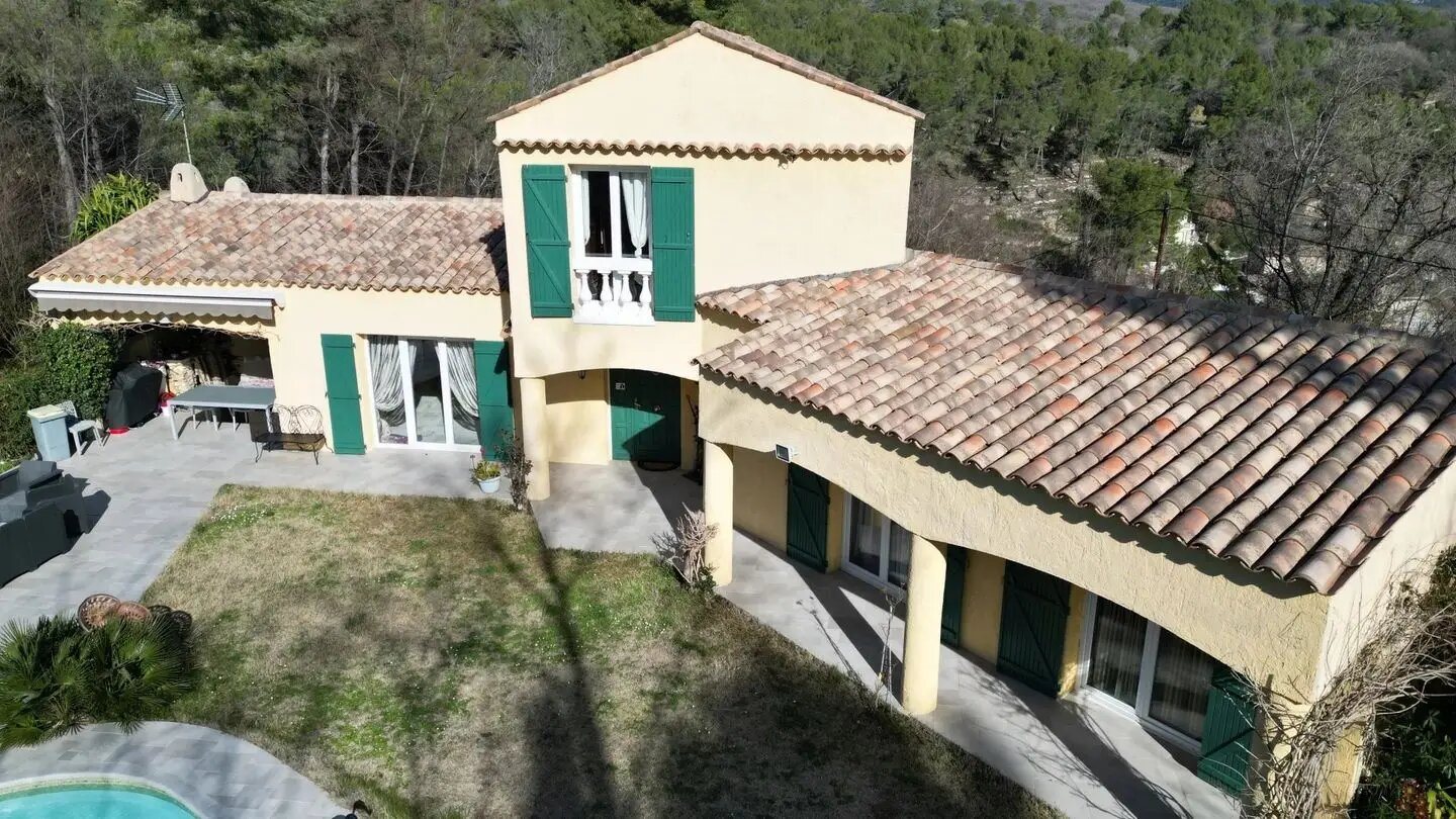 Maison à vendre, 142m², Le Rouret