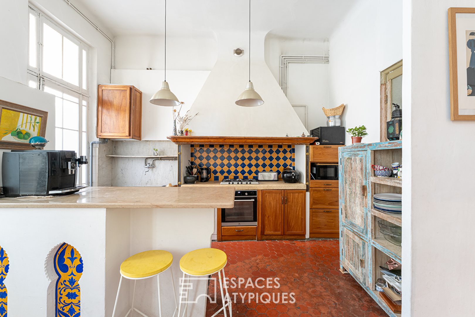 Marseille - Historic triplex under Belle Époque influence - Plus