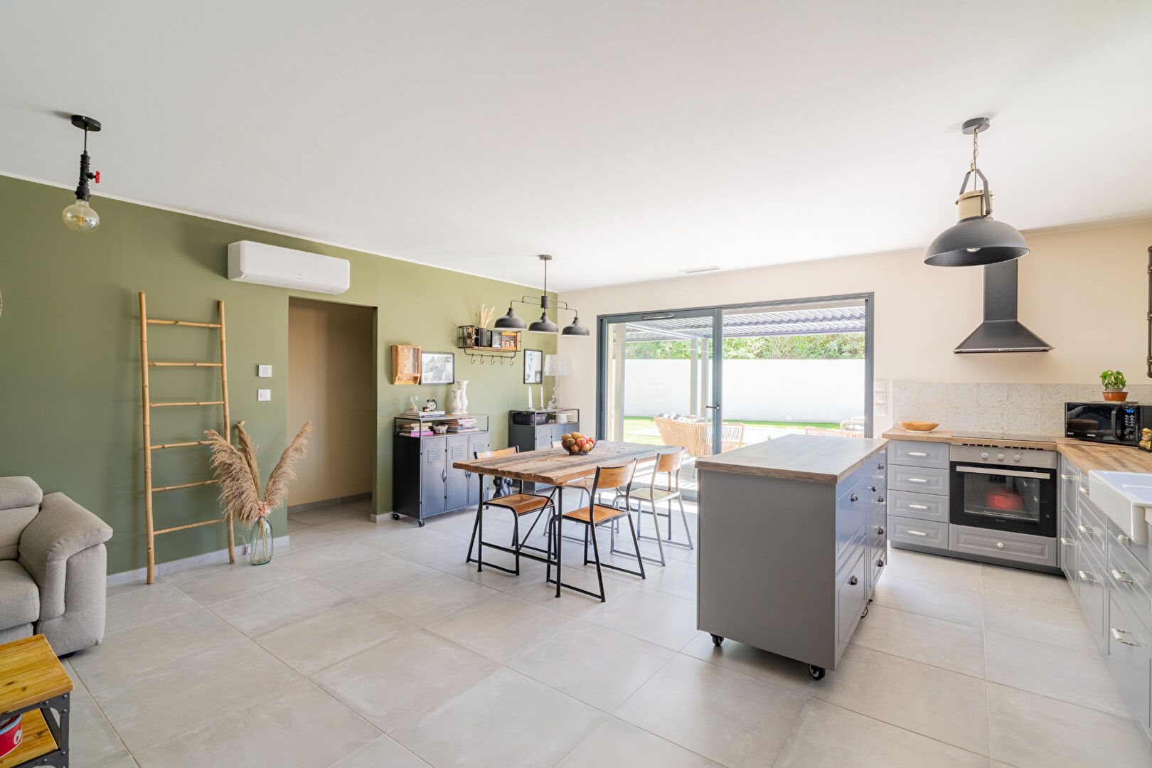 Maison à vendre, 95m², Saint-Zacharie