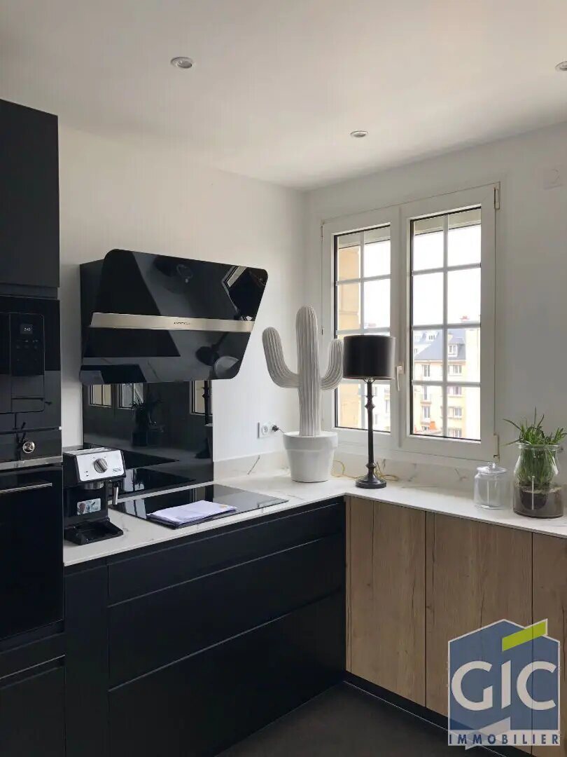 Appartement à louer, 82m², Caen