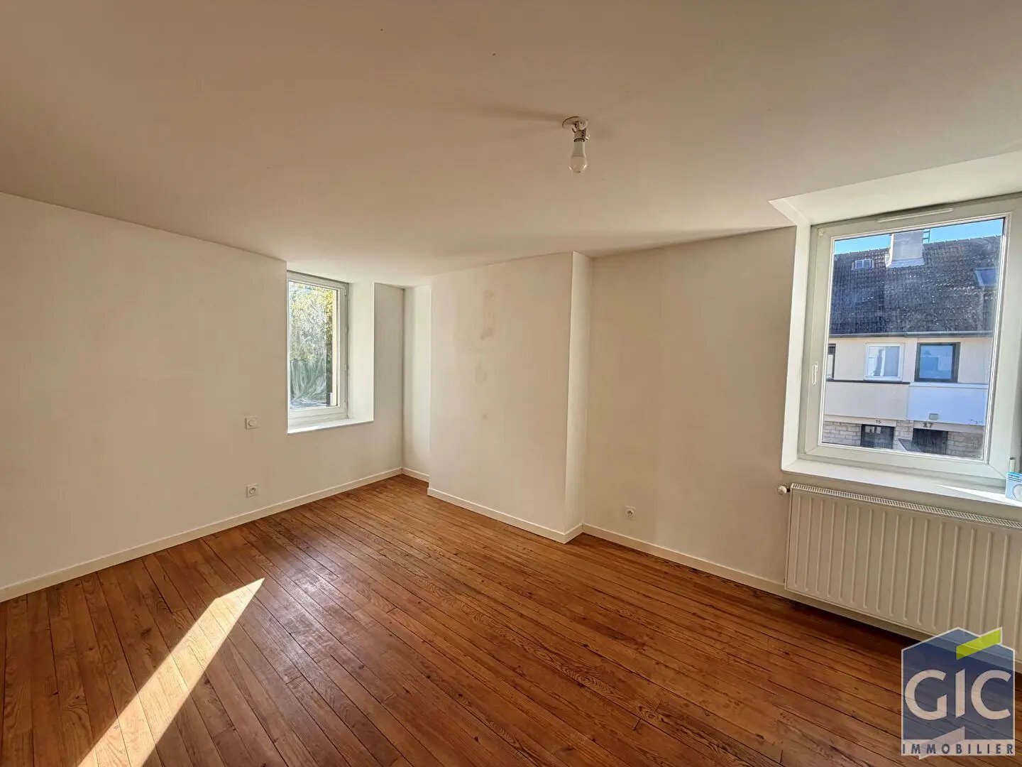 Maison à louer, 70m², Ifs