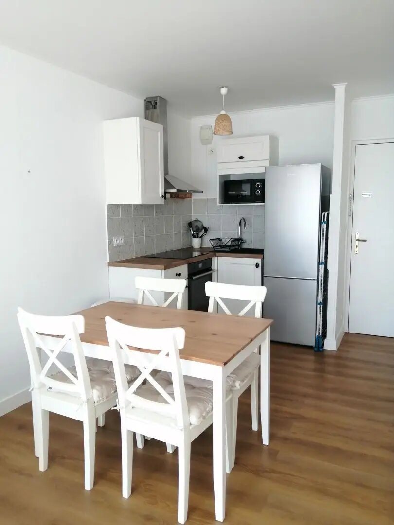 Appartement à louer, 35m², Plescop