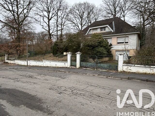 Maison à vendre, 166m², Charleville-Mézières