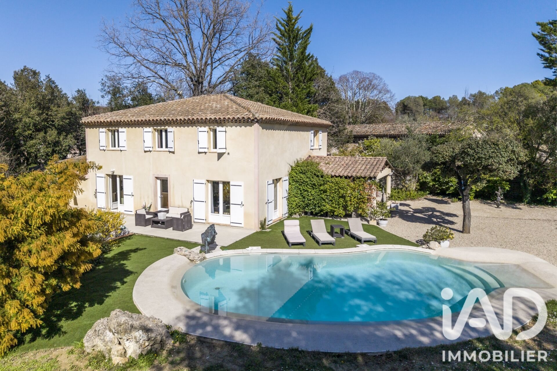 Maison à vendre, 265m², Roquefort-les-Pins