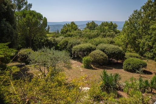 Maison 28 m² · à Joucas · 28 m² · 590 000 €