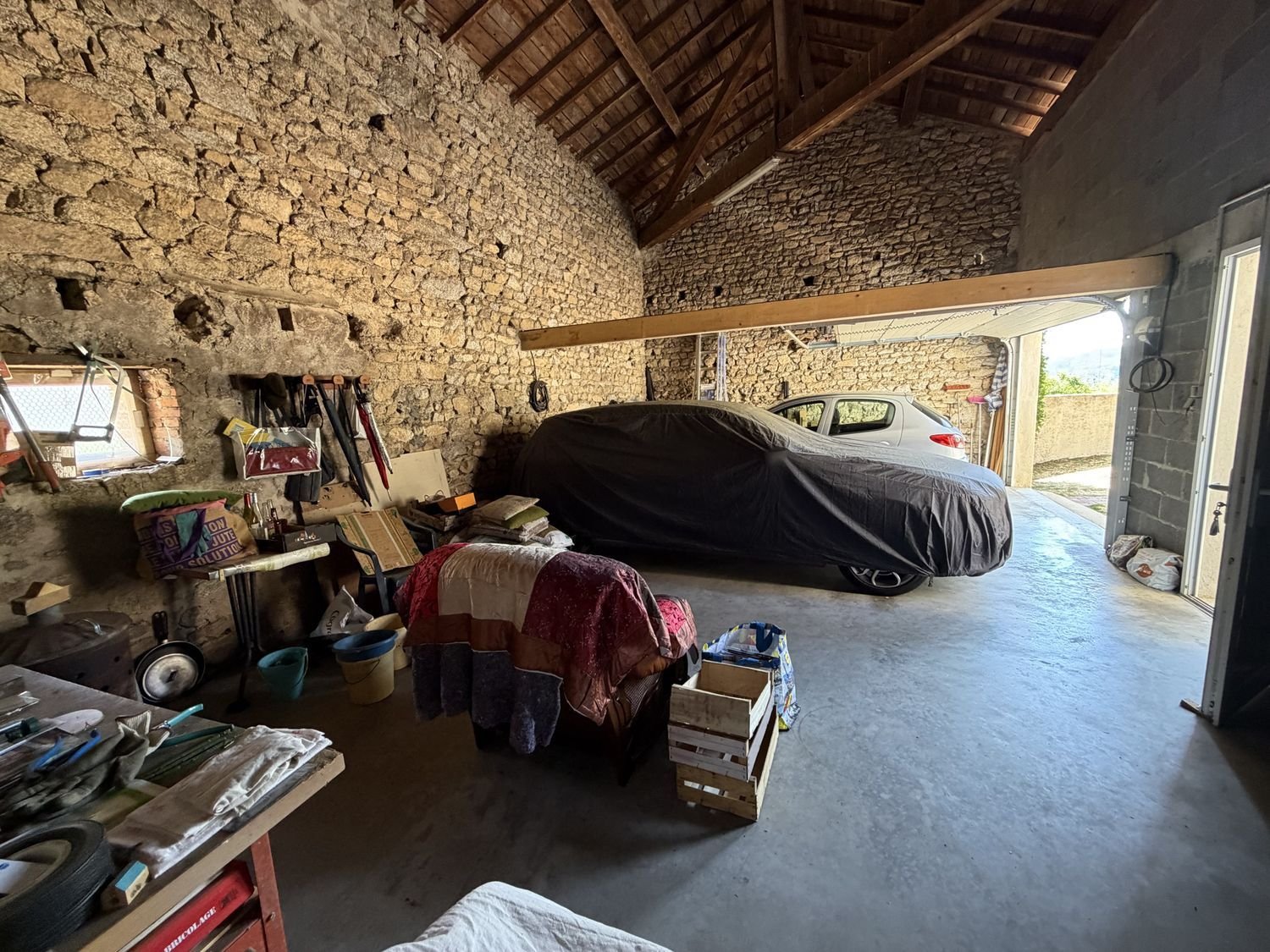 Maison à vendre, 100m², Saint-Rémy-sur-Durolle