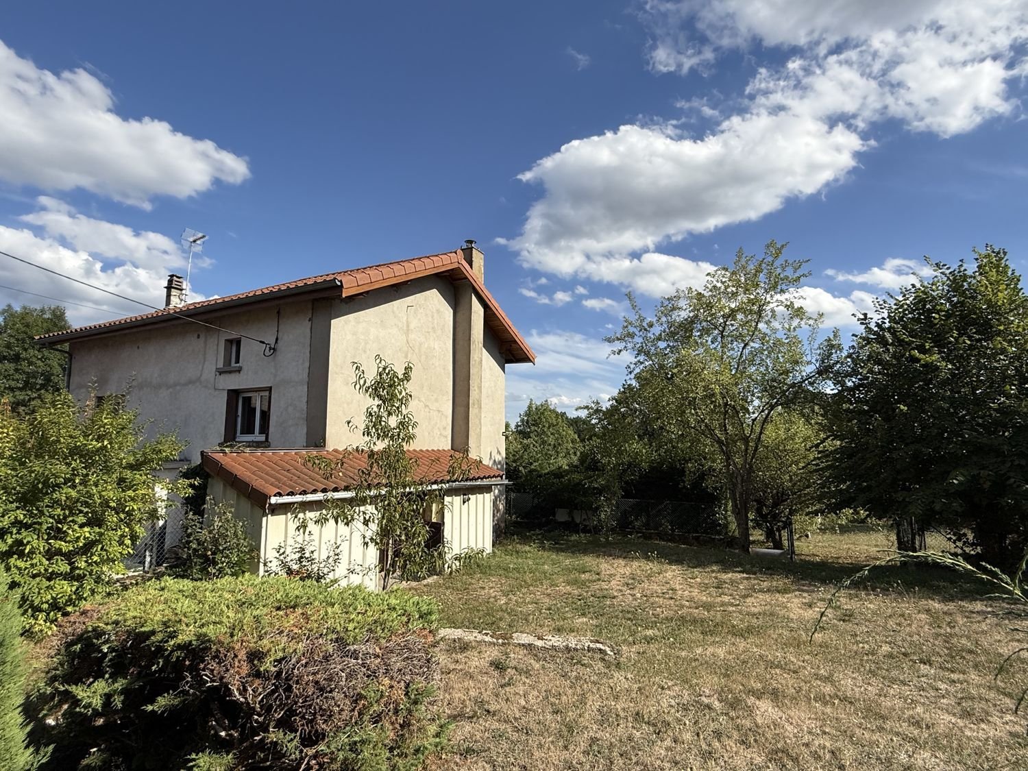 Maison à vendre, 72m², Saint-Rémy-sur-Durolle