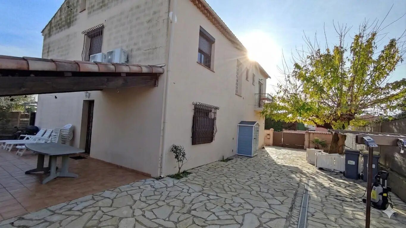 Maison à vendre, 250m², Vias