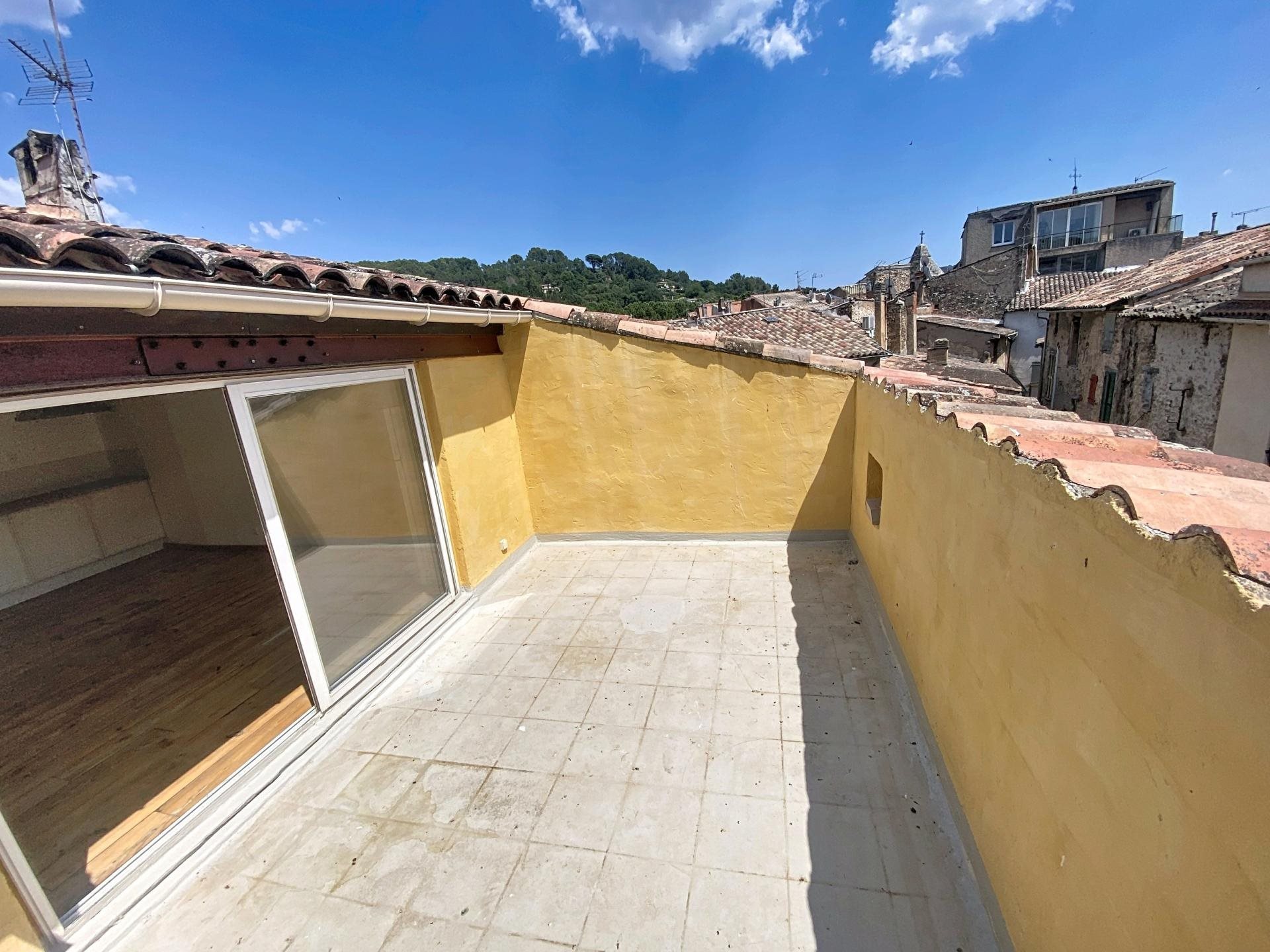 Appartement à vendre, 53m², Salernes