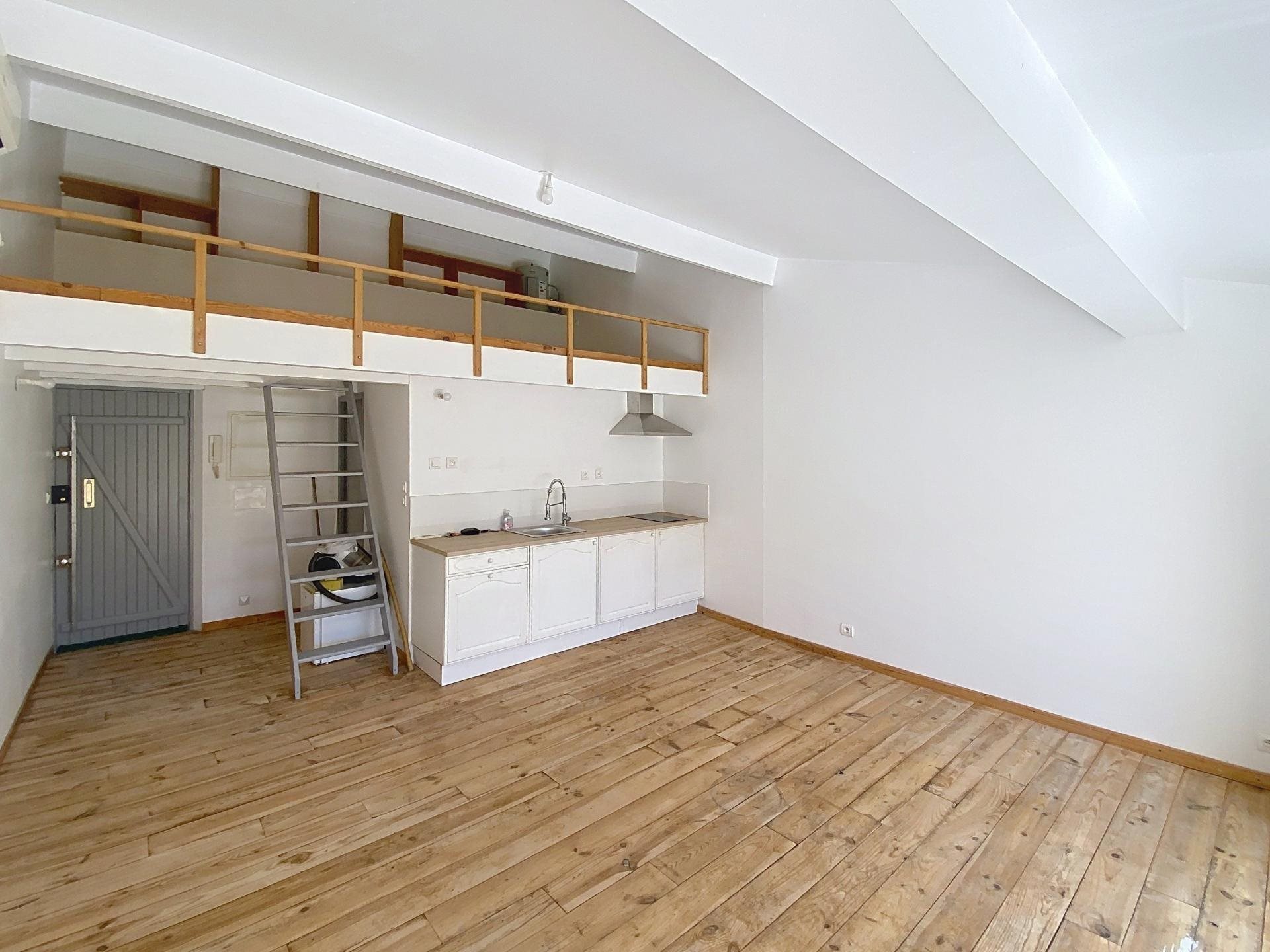 Appartement à vendre, 53m², Salernes