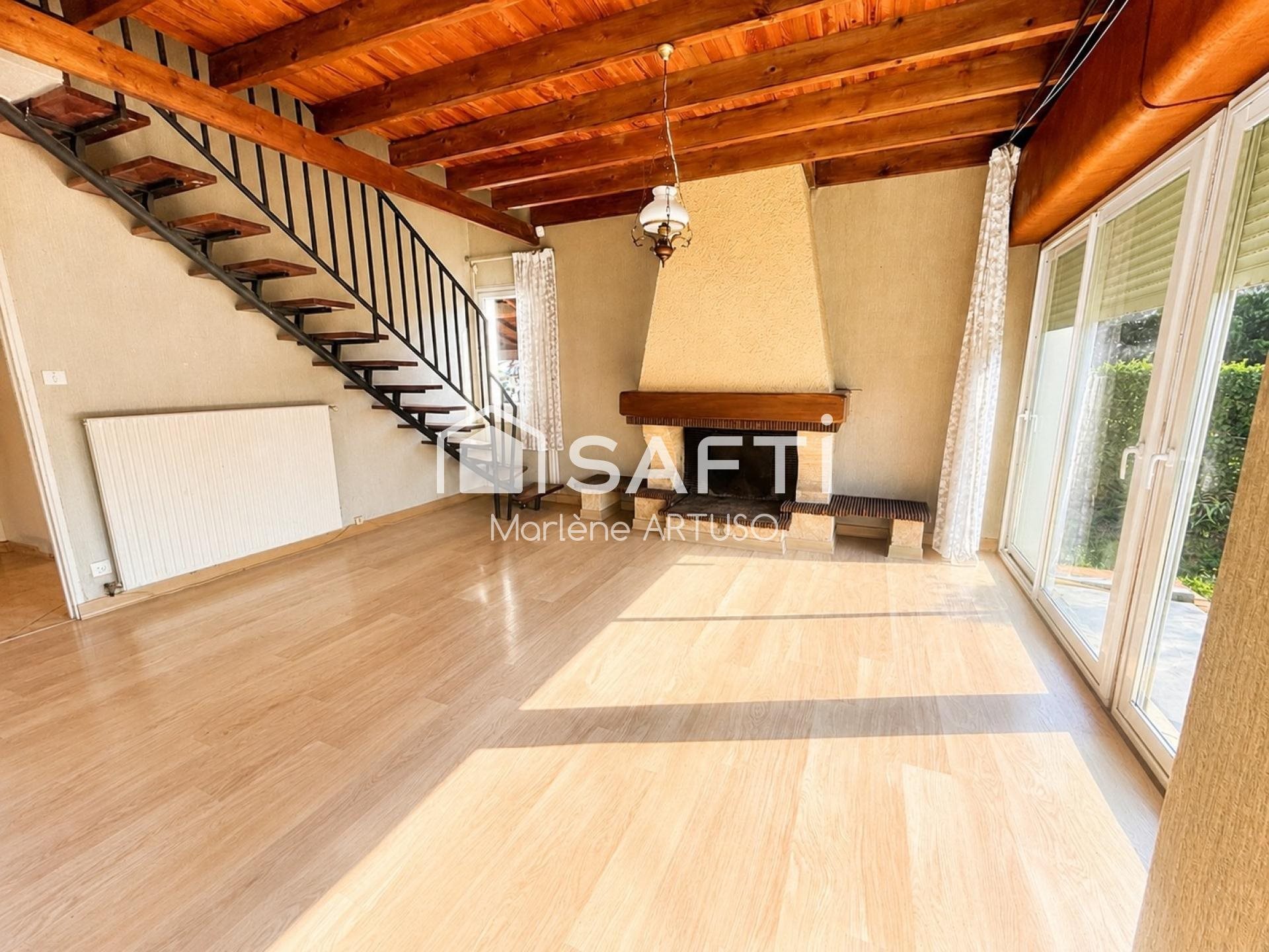 Maison à vendre, 104m², Saint-Jean-du-Falga